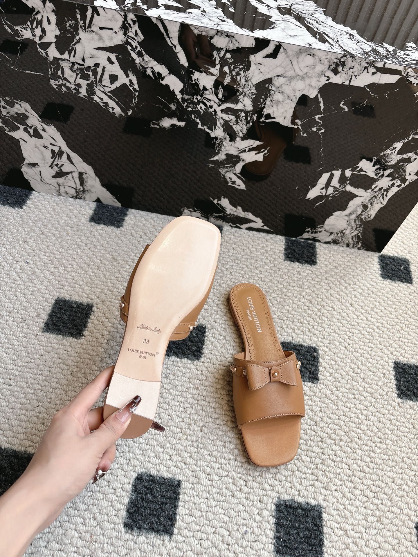 LuxluxHouse Best Quality Women Shoes Louis Vuitton