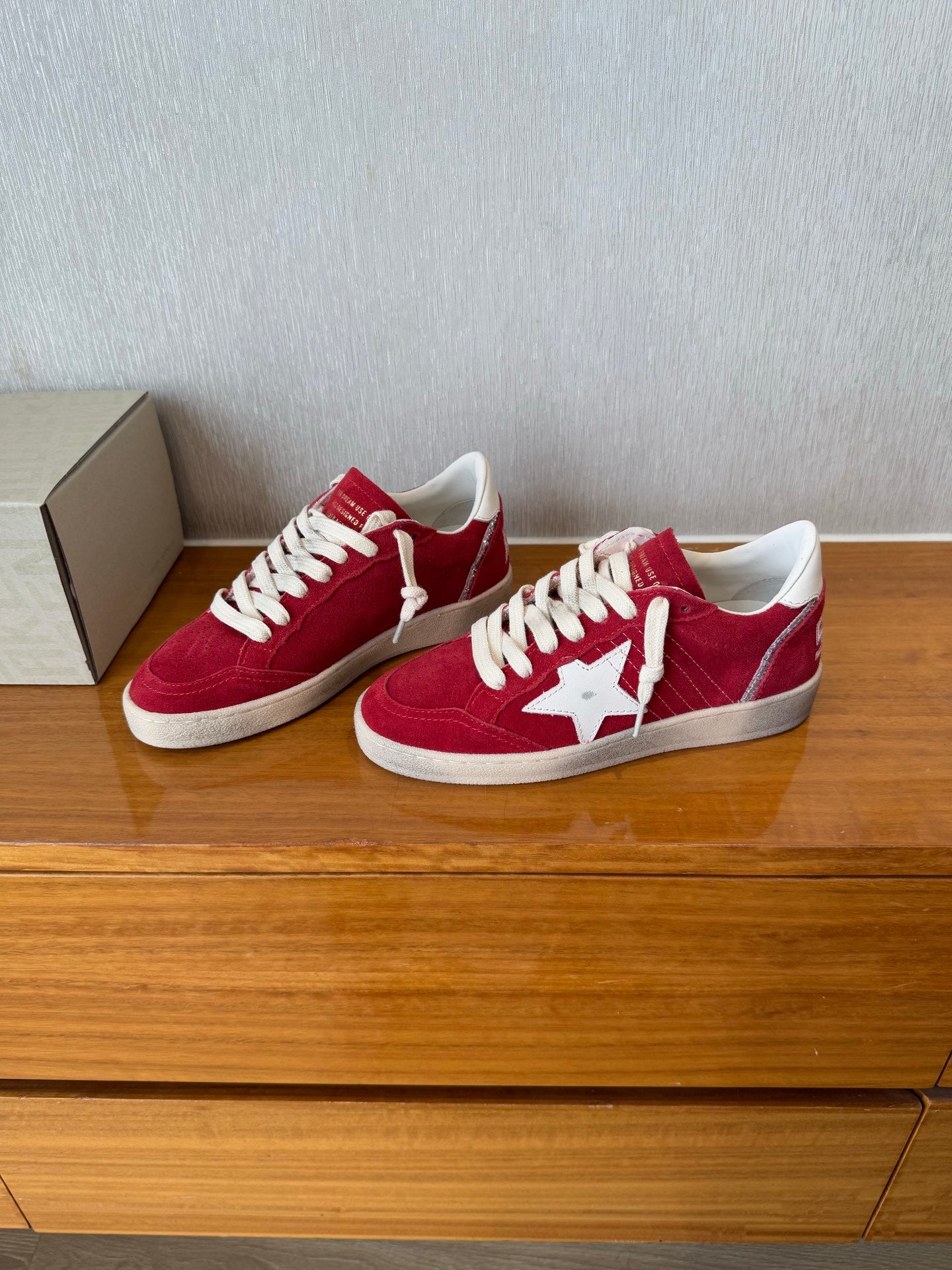 LuxluxHouse Best Quality Shoes Golden Goose