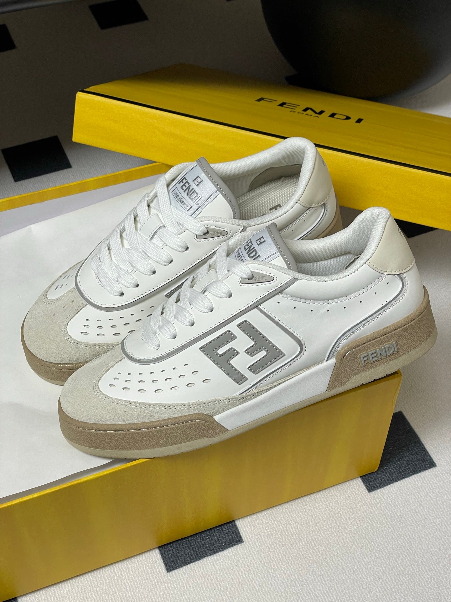 LuxluxHouse Best Quality Fendi Women Shoes