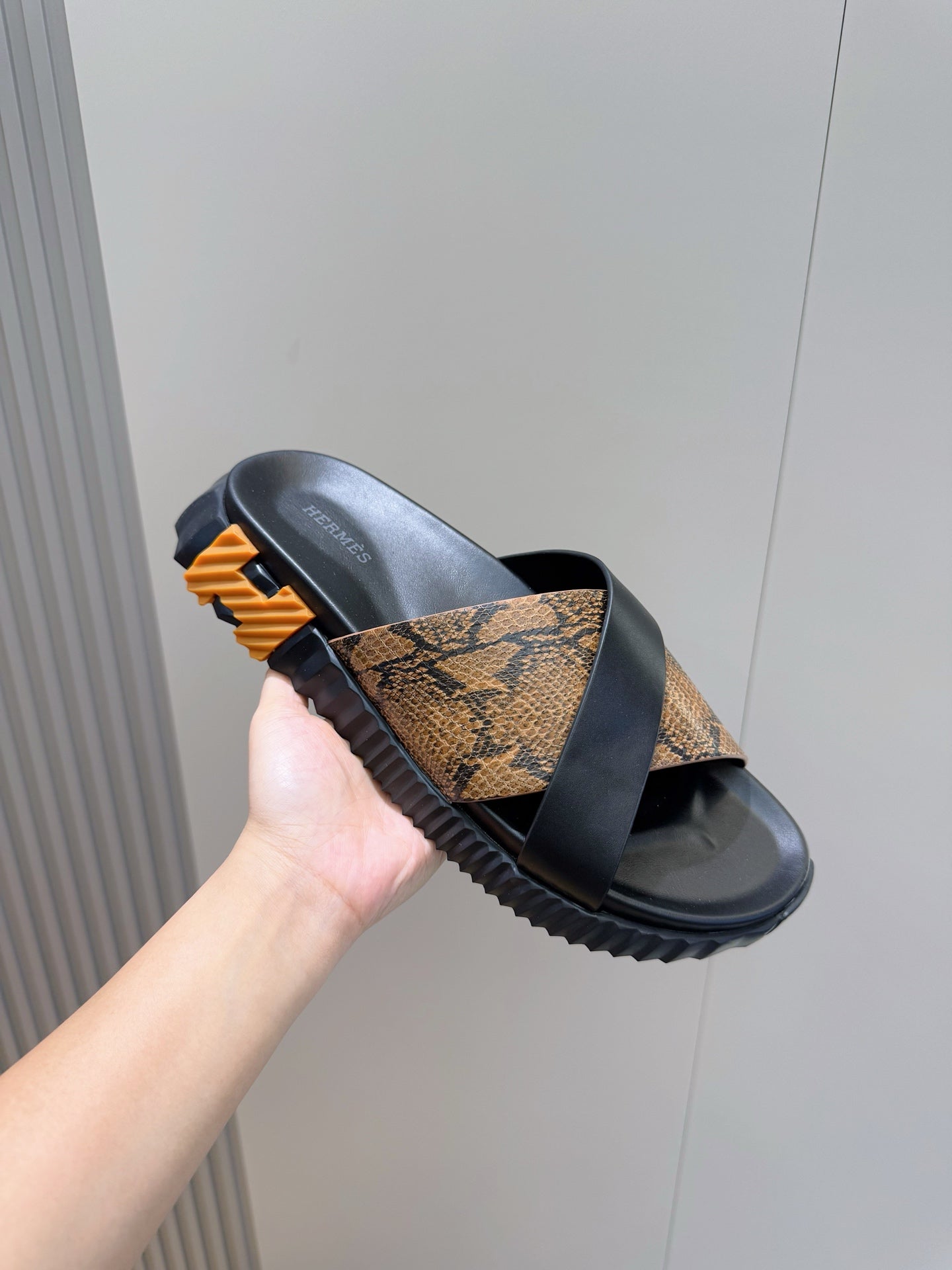 LuxluxHouse Best Quality Sandals Hermes