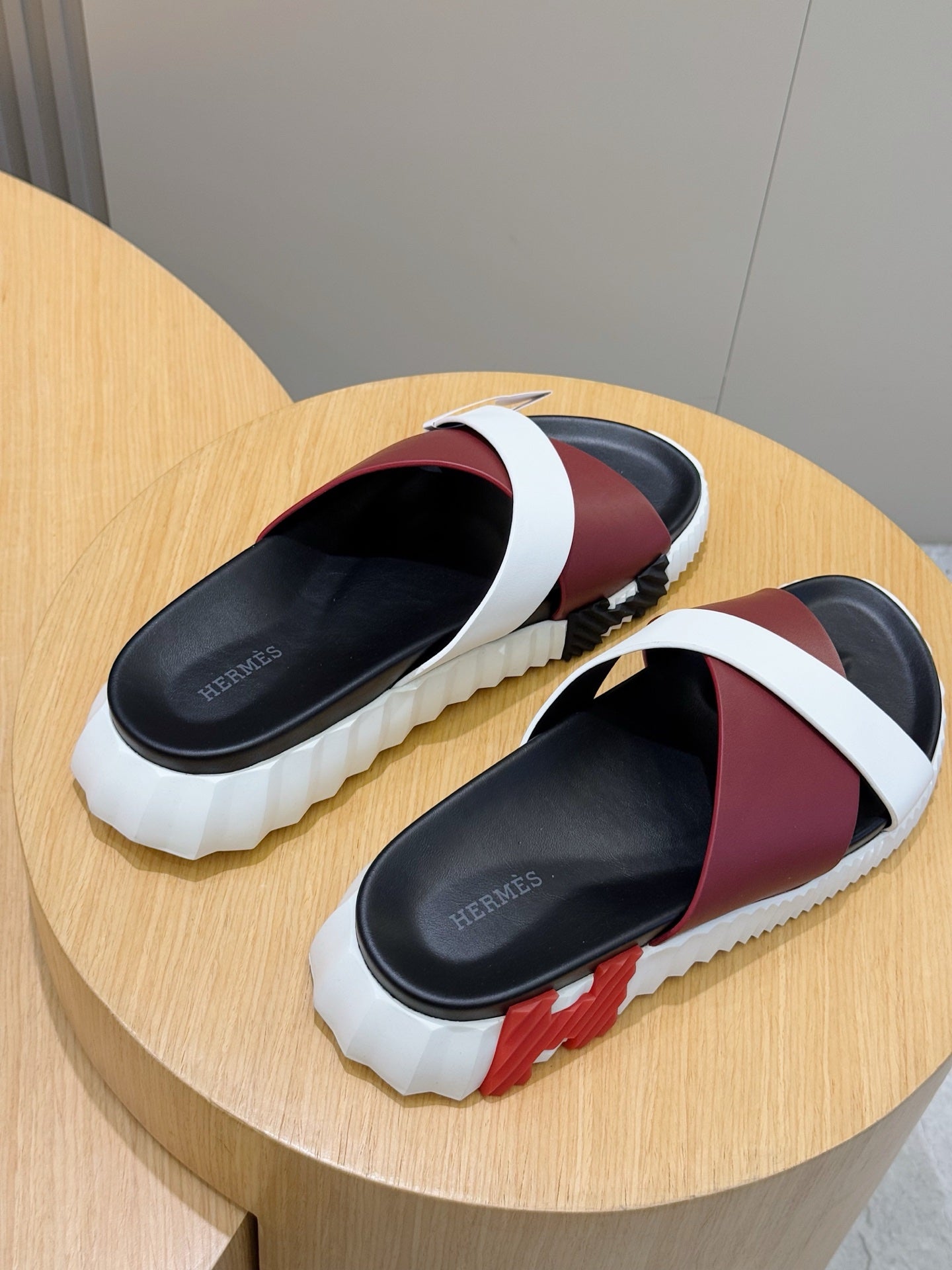 LuxluxHouse Best Quality Sandals Hermes