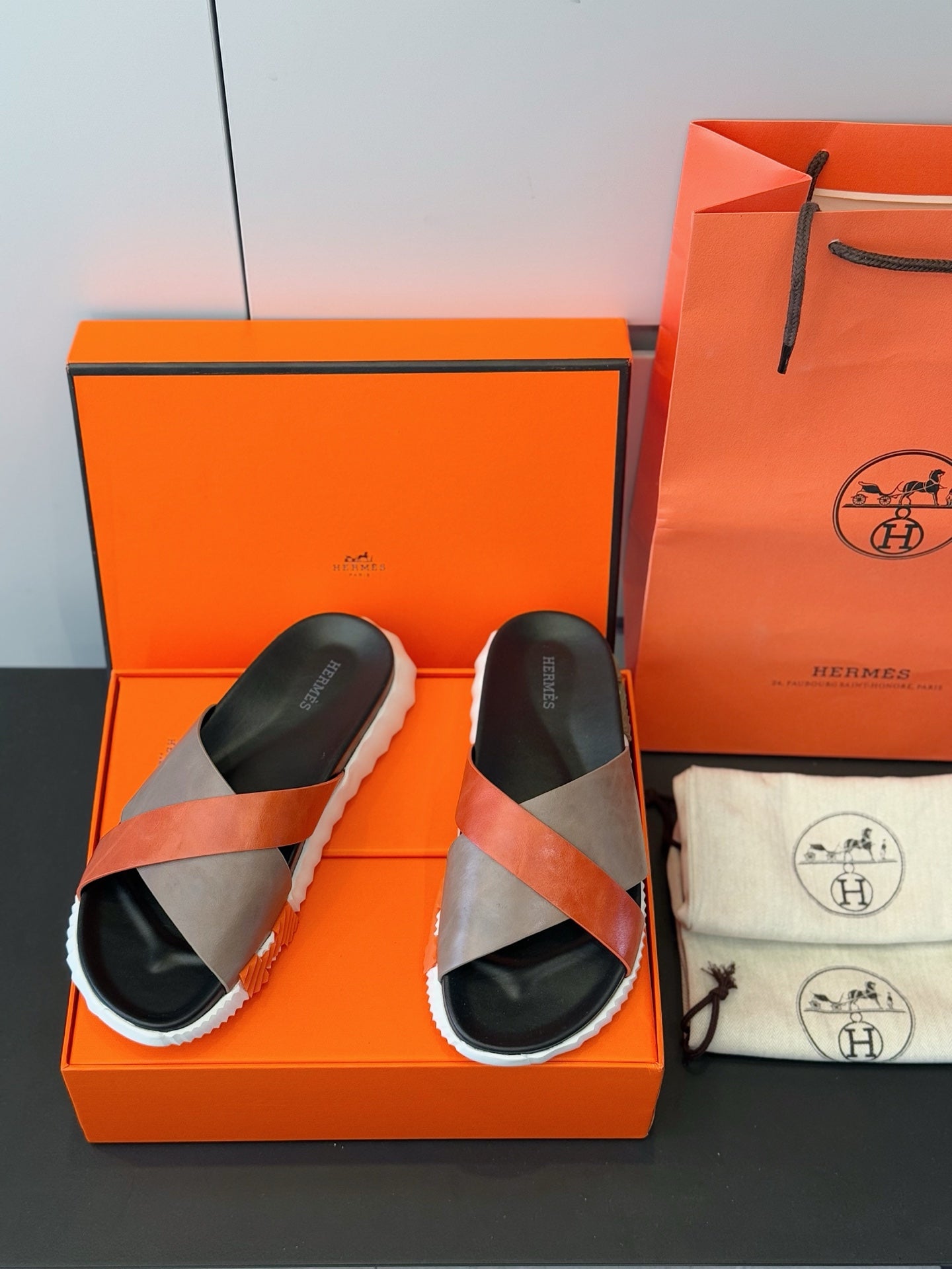 LuxluxHouse Best Quality Sandals Hermes