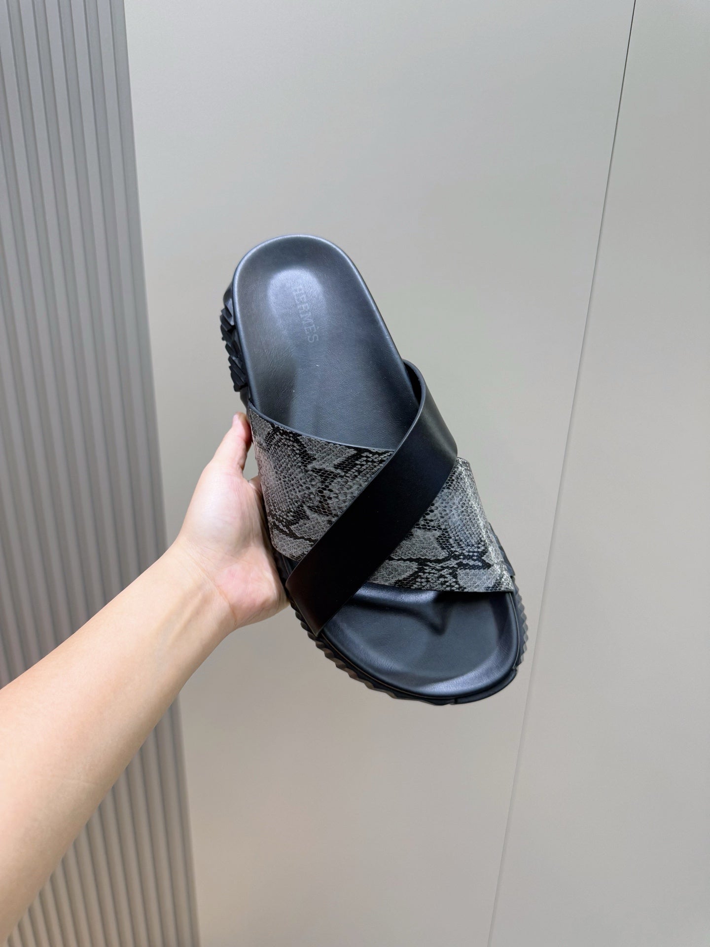 LuxluxHouse Best Quality Sandals Hermes