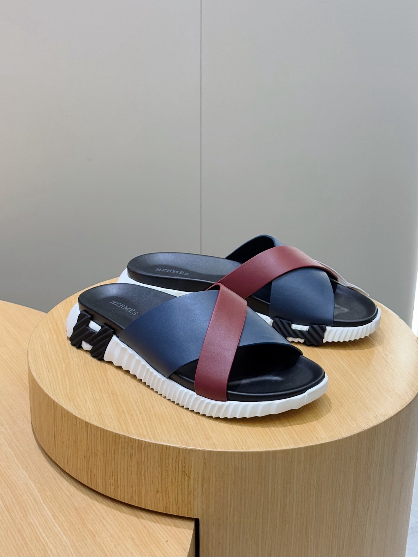 LuxluxHouse Best Quality Sandals Hermes
