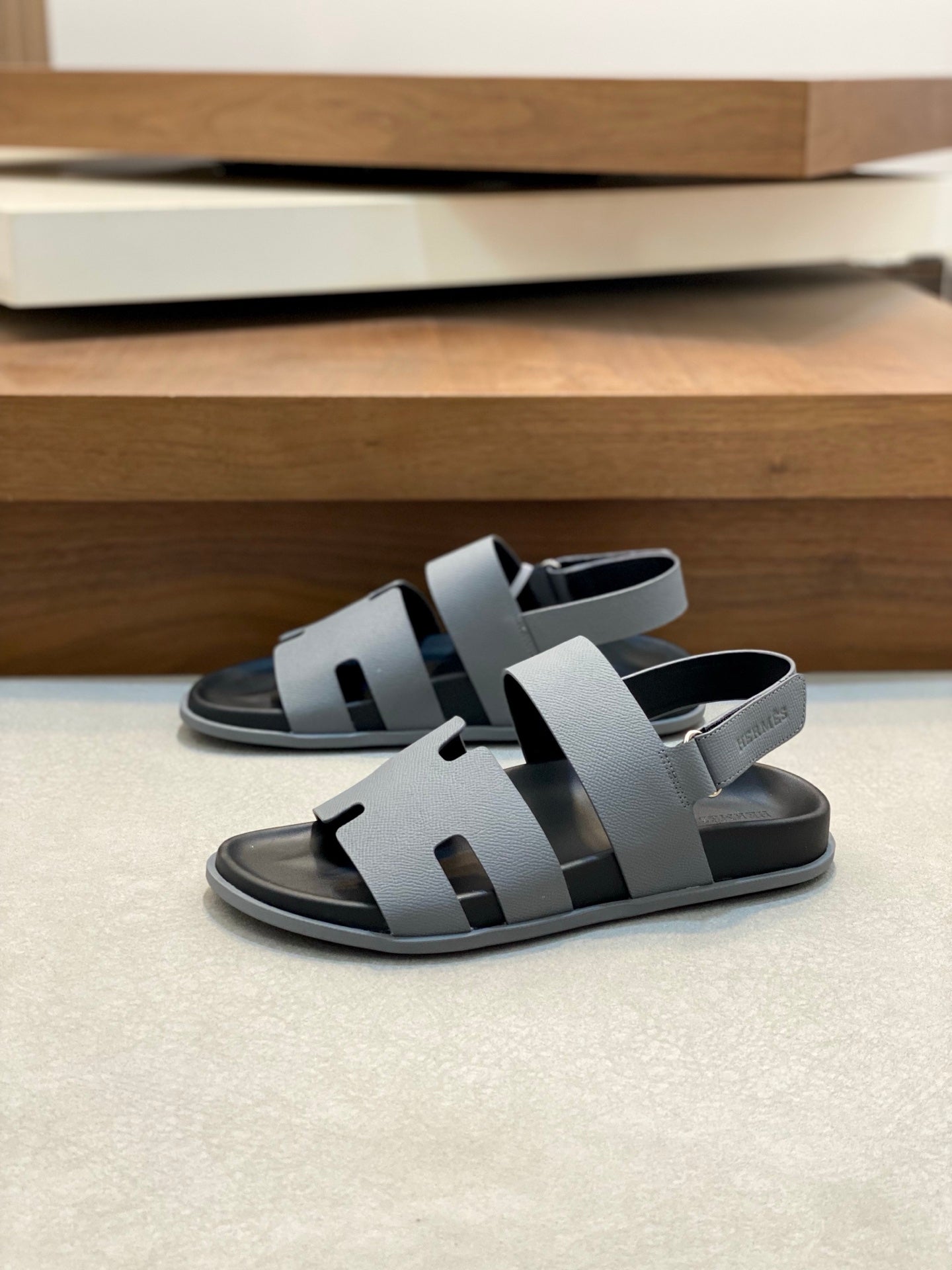 LuxluxHouse Best Quality Sandals Hermes