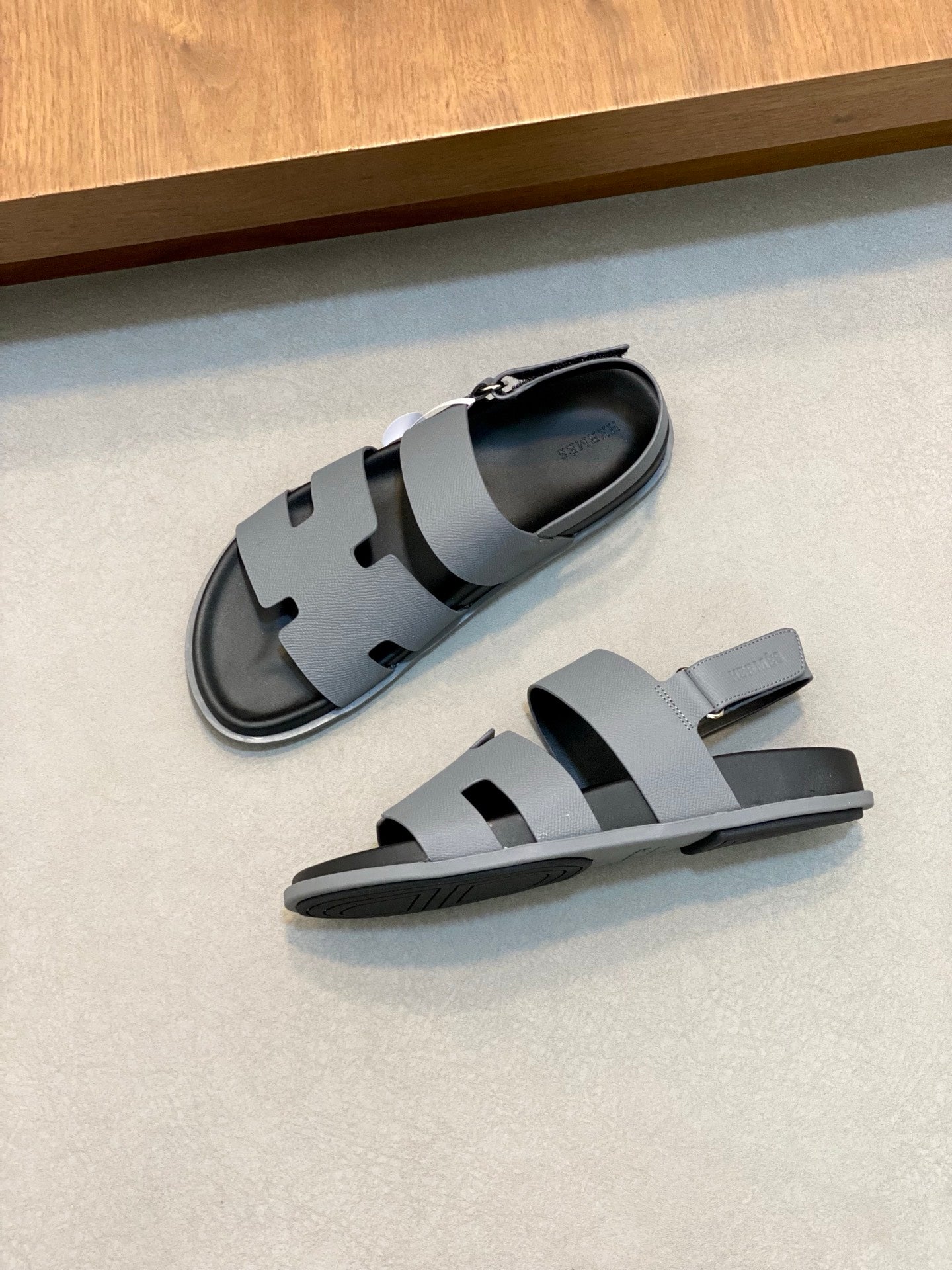 LuxluxHouse Best Quality Sandals Hermes