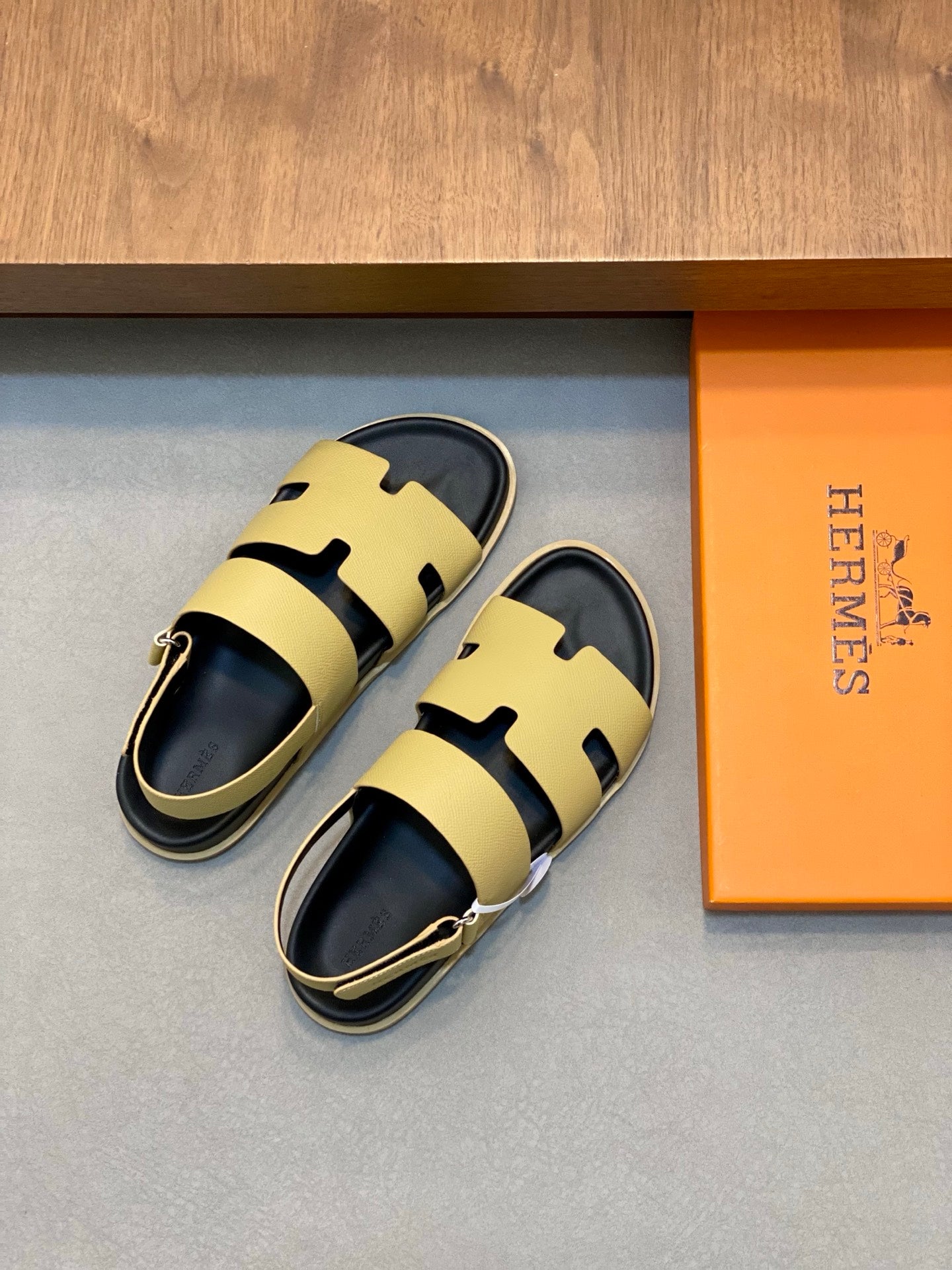 LuxluxHouse Best Quality Sandals Hermes