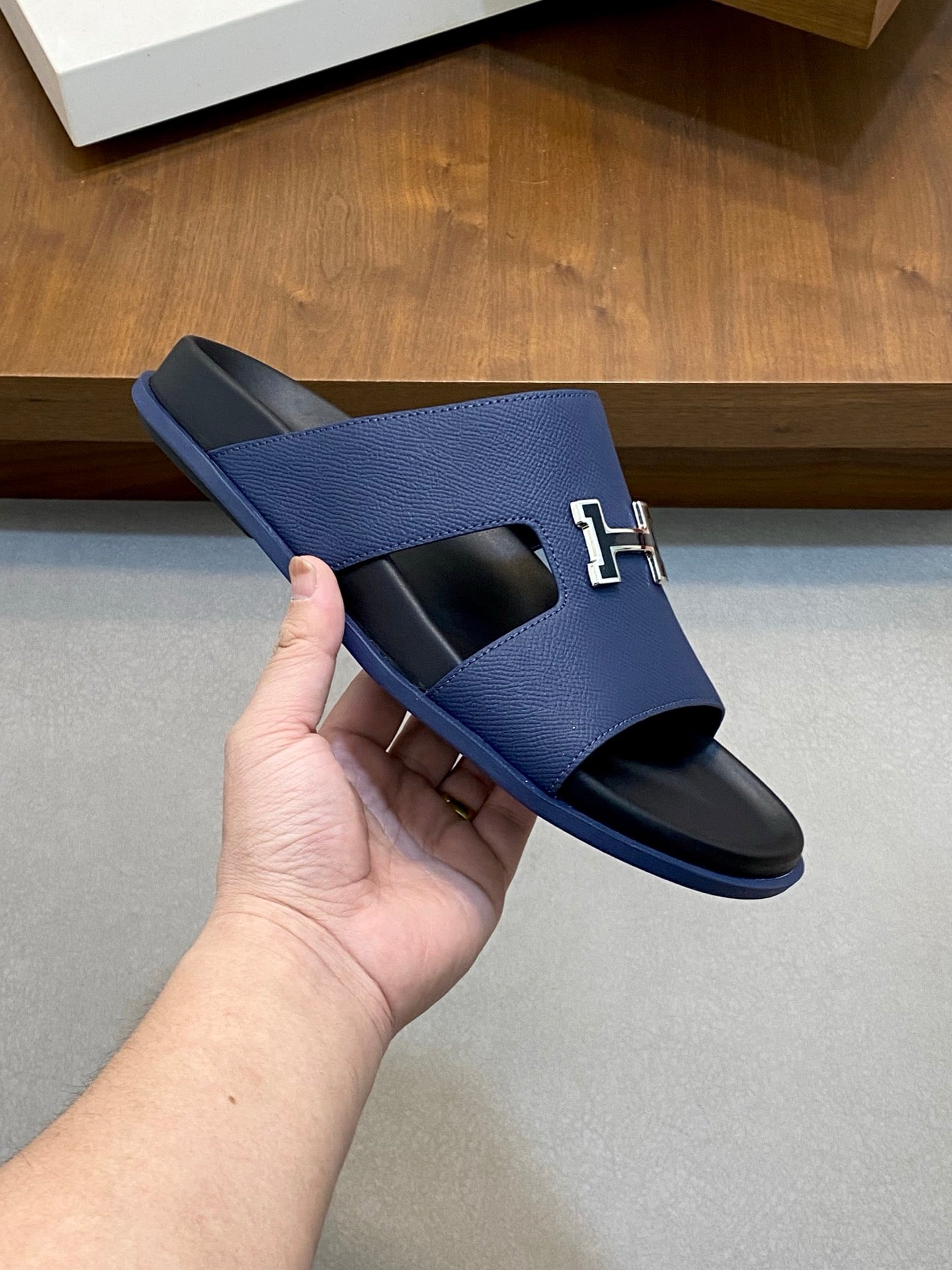 LuxluxHouse Best Quality Sandals Hermes