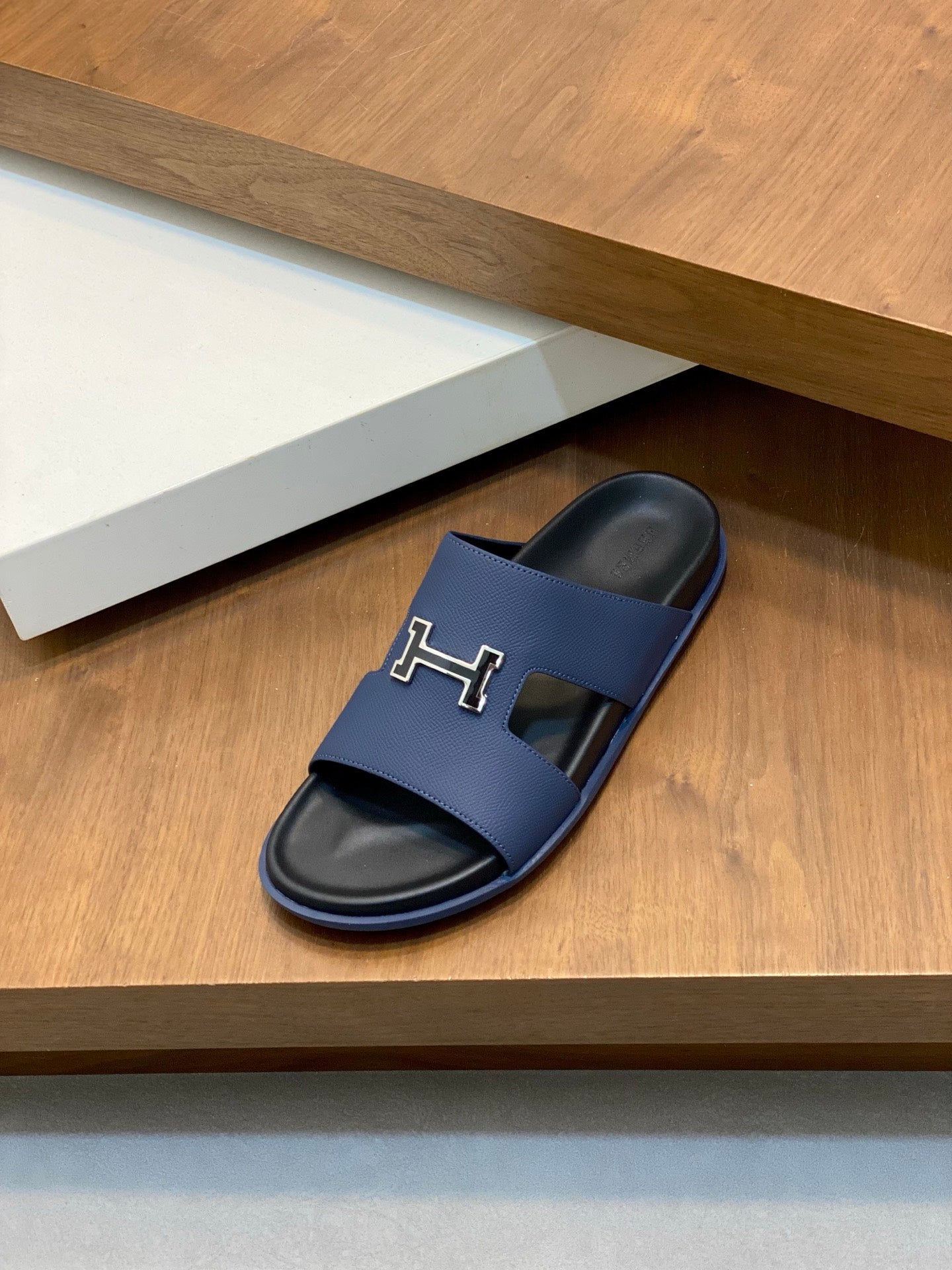 LuxluxHouse Best Quality Sandals Hermes