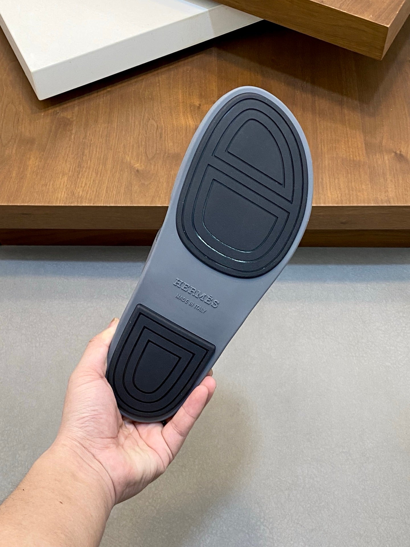 LuxluxHouse Best Quality Sandals Hermes