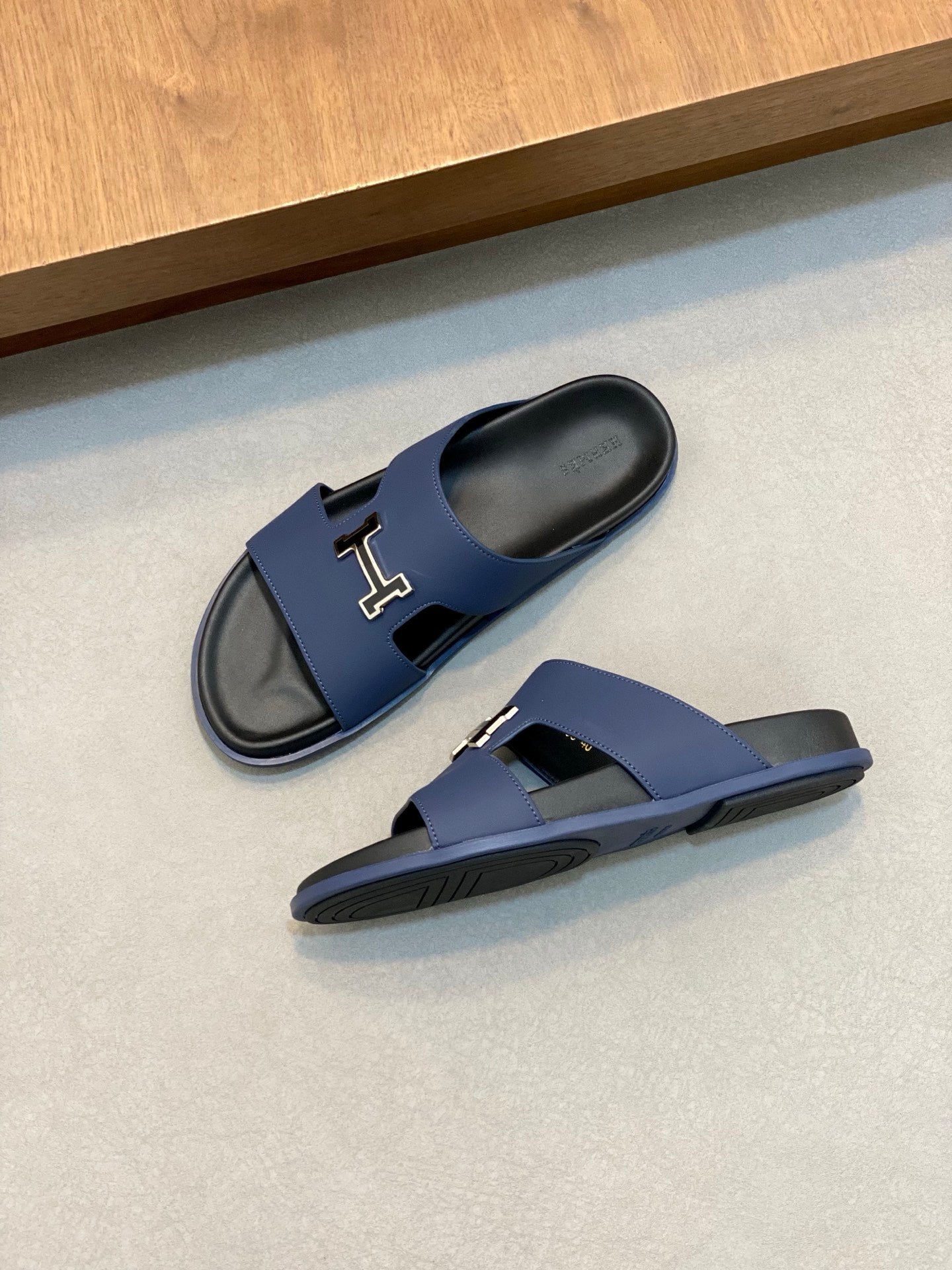 LuxluxHouse Best Quality Sandals Hermes