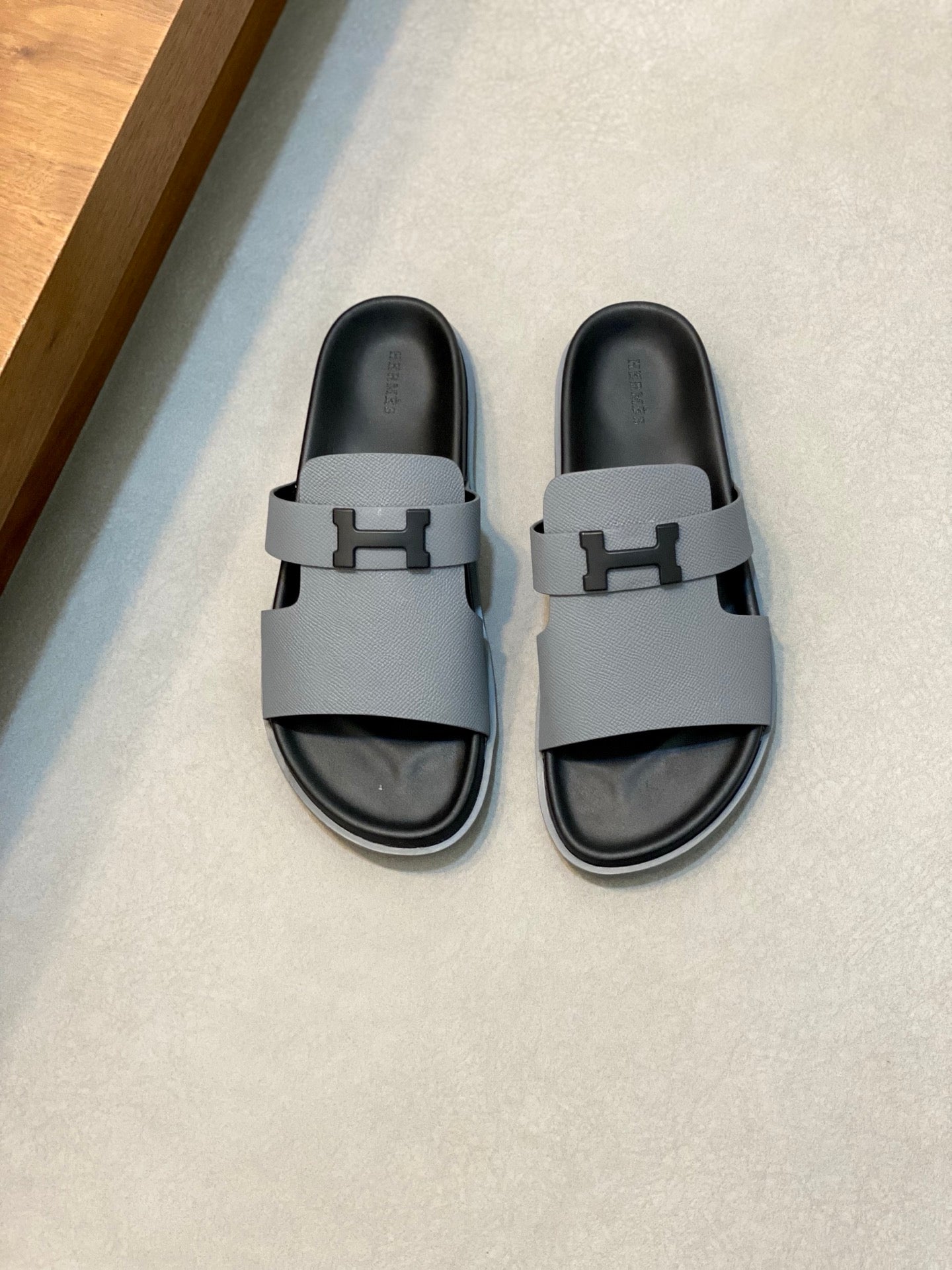 LuxluxHouse Best Quality Sandals Hermes