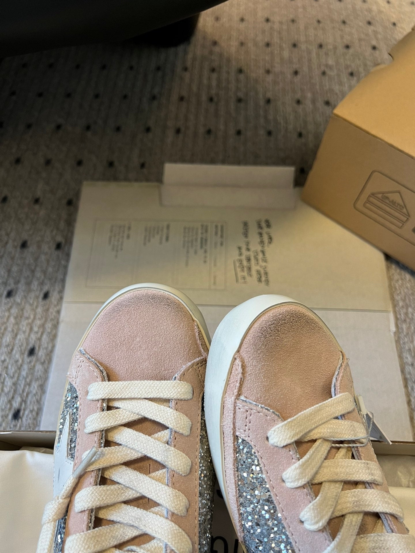 LuxluxHouse Best Quality Shoes Golden Goose