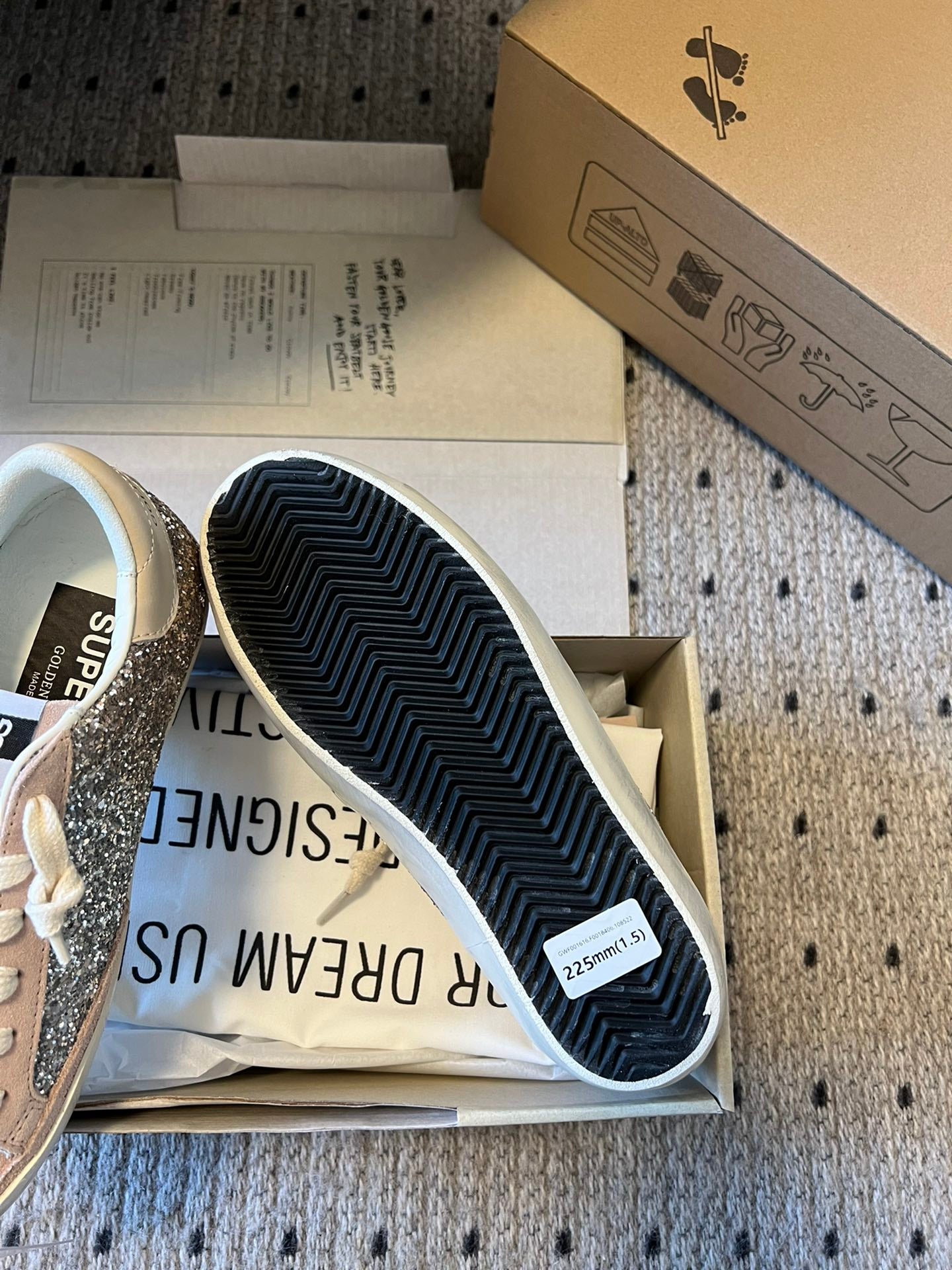 LuxluxHouse Best Quality Shoes Golden Goose