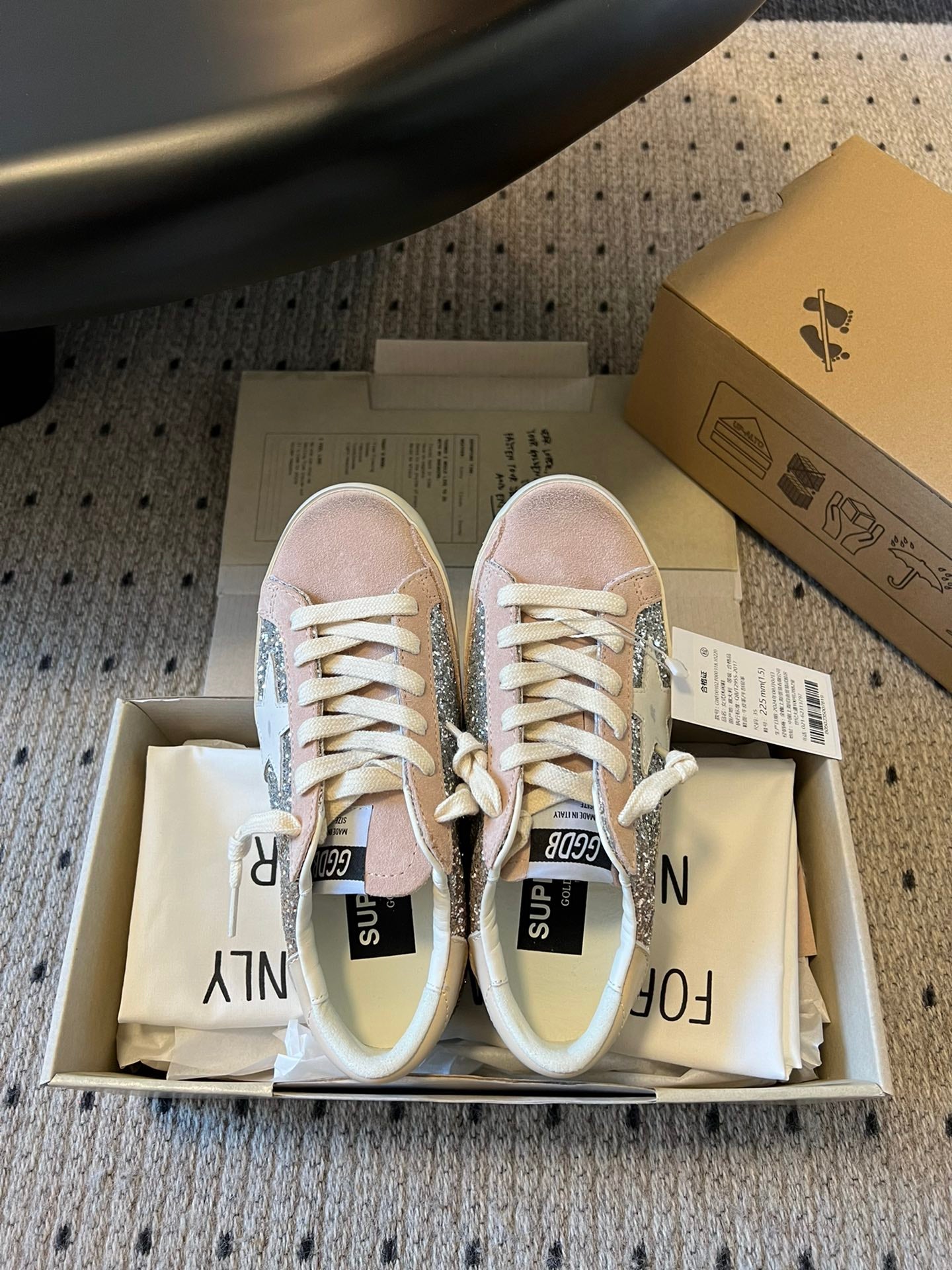 LuxluxHouse Best Quality Shoes Golden Goose