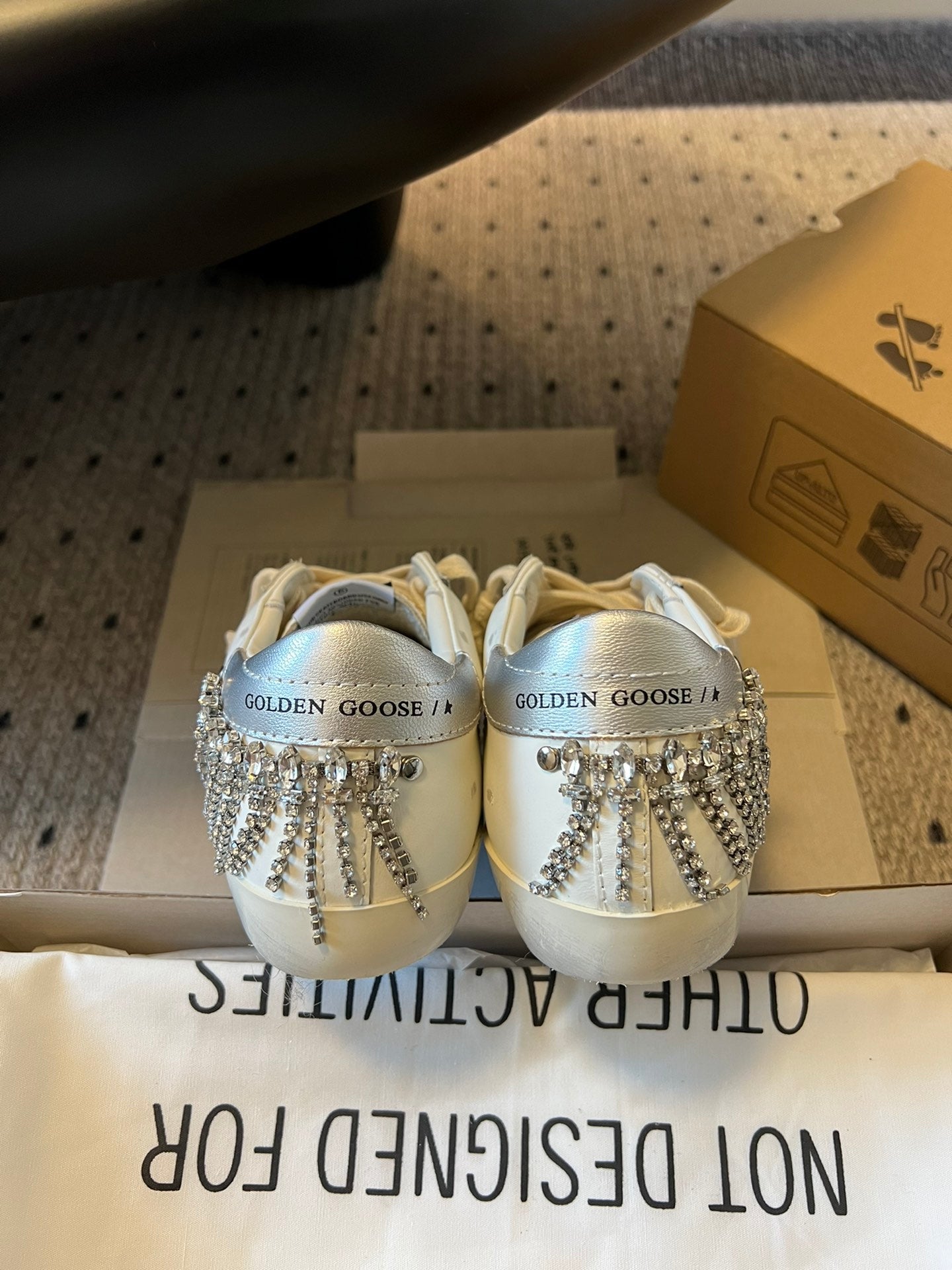 LuxluxHouse Best Quality Shoes Golden Goose