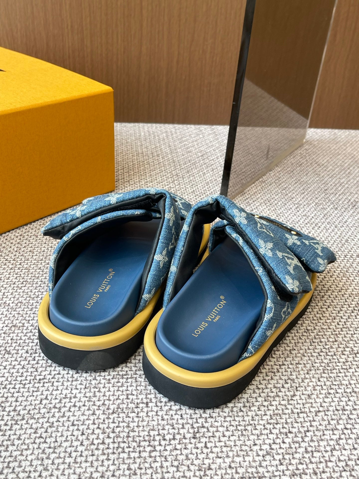 LuxluxHouse Best Quality Women Shoes Louis Vuitton