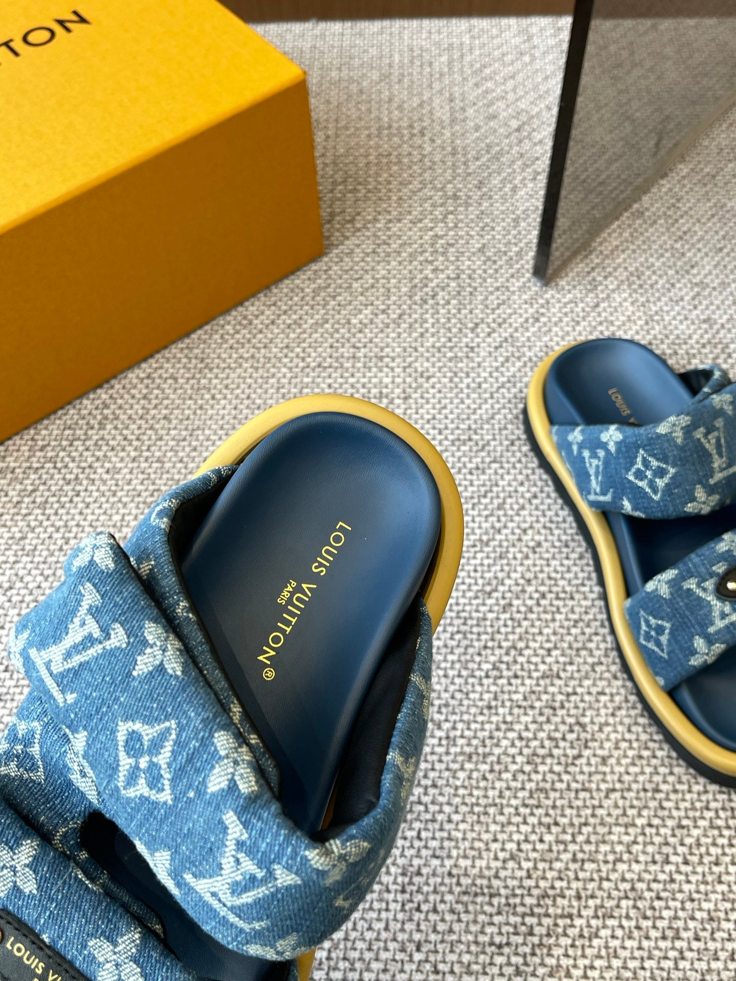 LuxluxHouse Best Quality Women Shoes Louis Vuitton