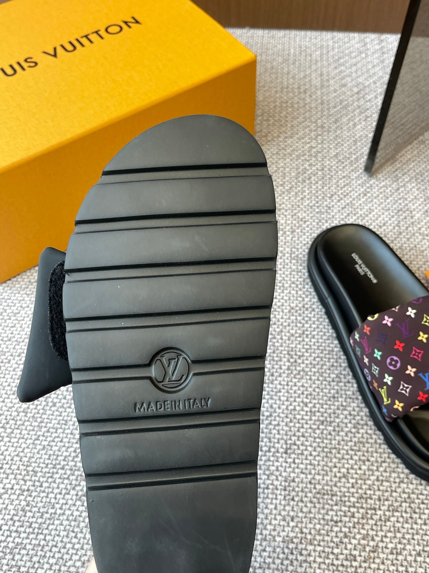 LuxluxHouse Best Quality Women Shoes Louis Vuitton