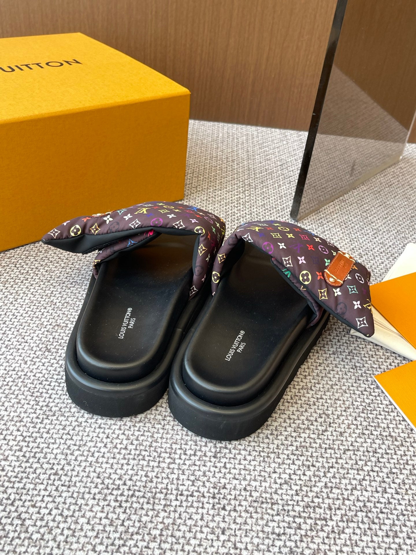 LuxluxHouse Best Quality Women Shoes Louis Vuitton