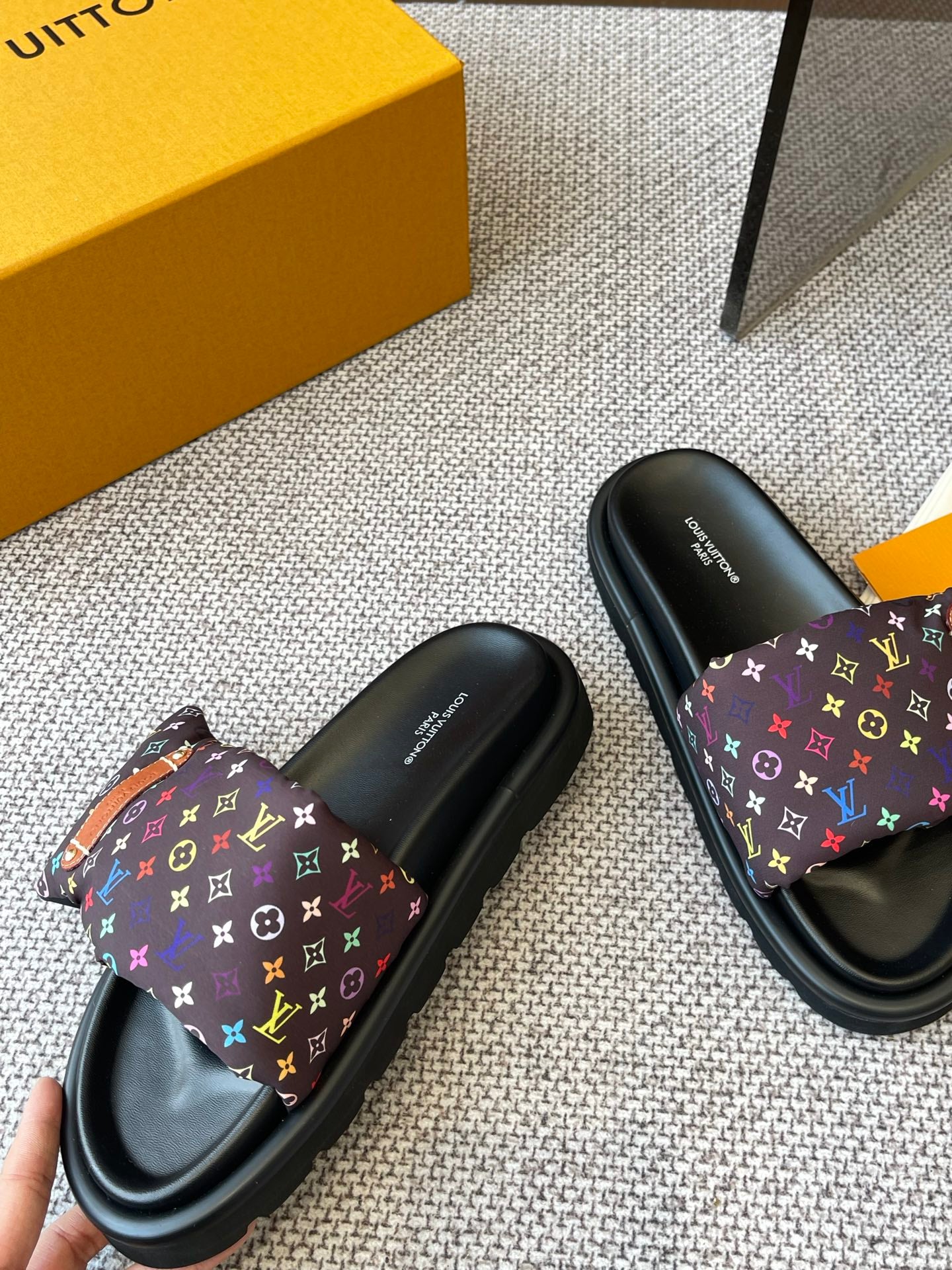 LuxluxHouse Best Quality Women Shoes Louis Vuitton