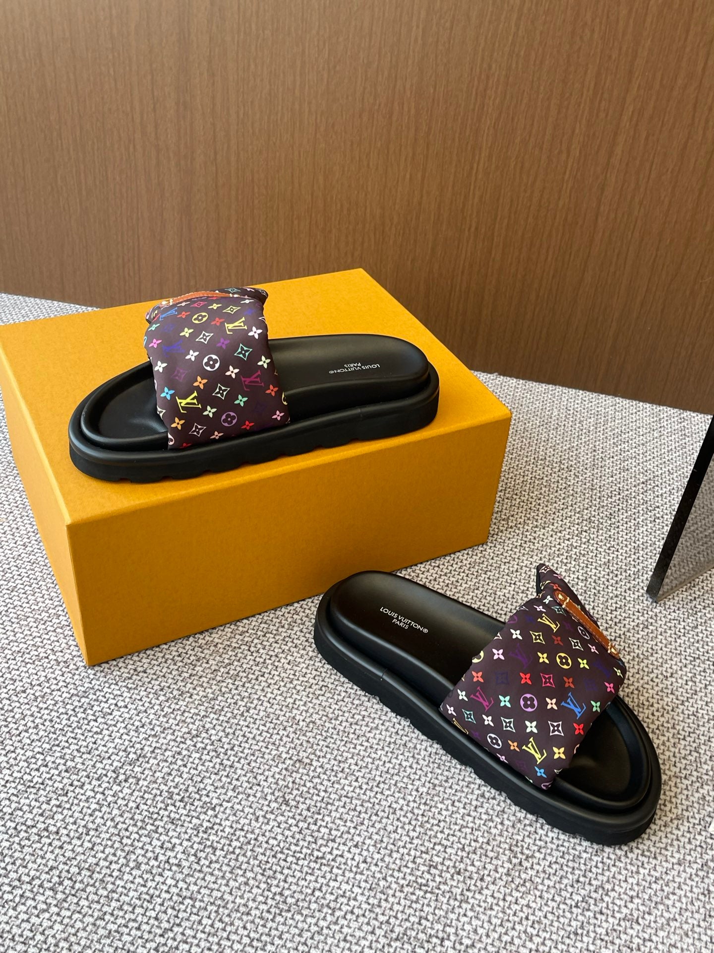 LuxluxHouse Best Quality Women Shoes Louis Vuitton