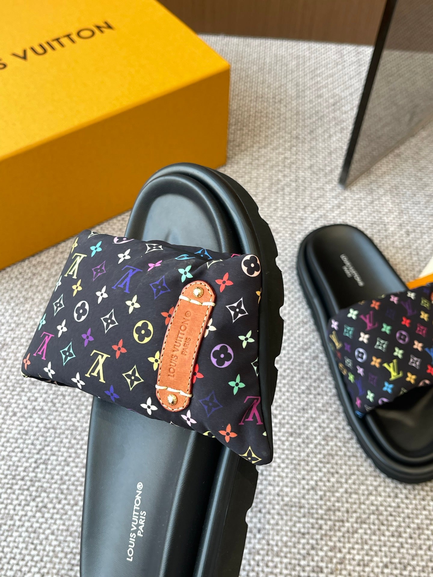 LuxluxHouse Best Quality Women Shoes Louis Vuitton