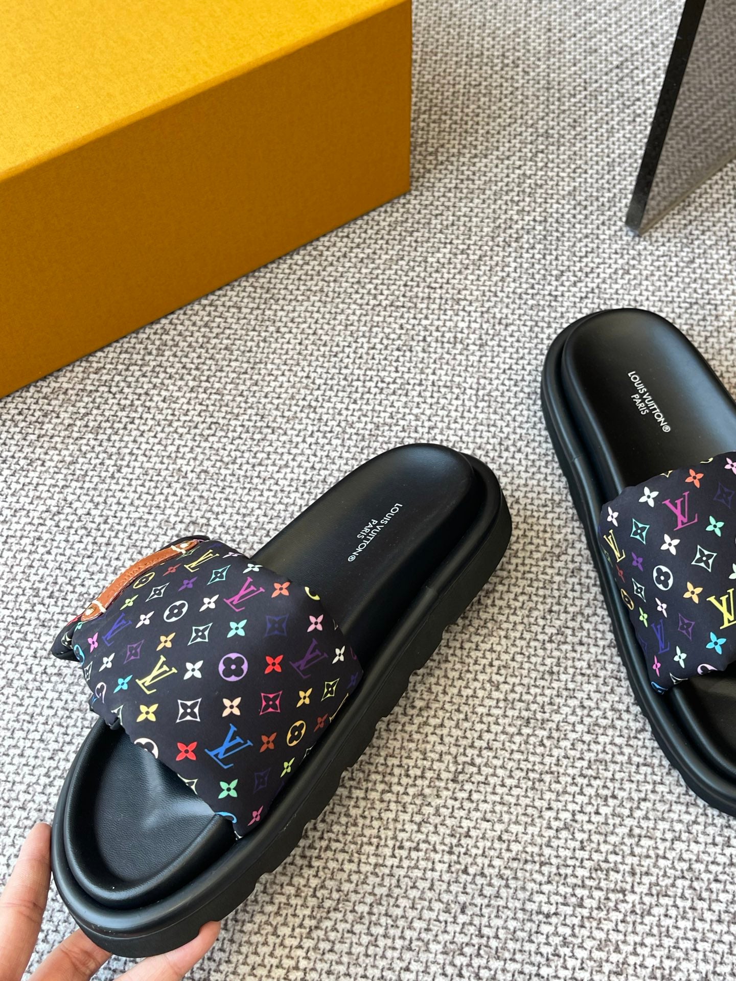 LuxluxHouse Best Quality Women Shoes Louis Vuitton