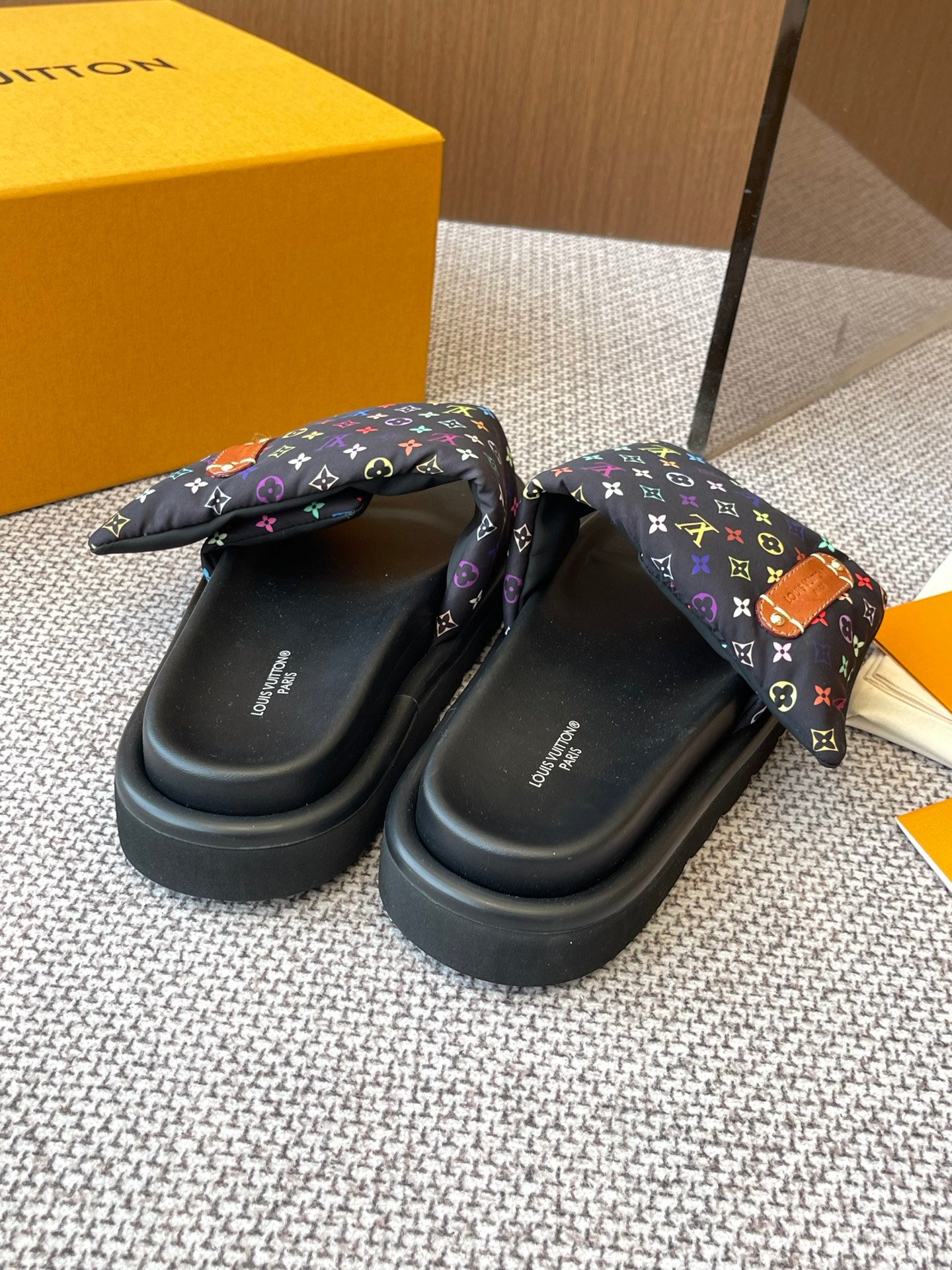 LuxluxHouse Best Quality Women Shoes Louis Vuitton