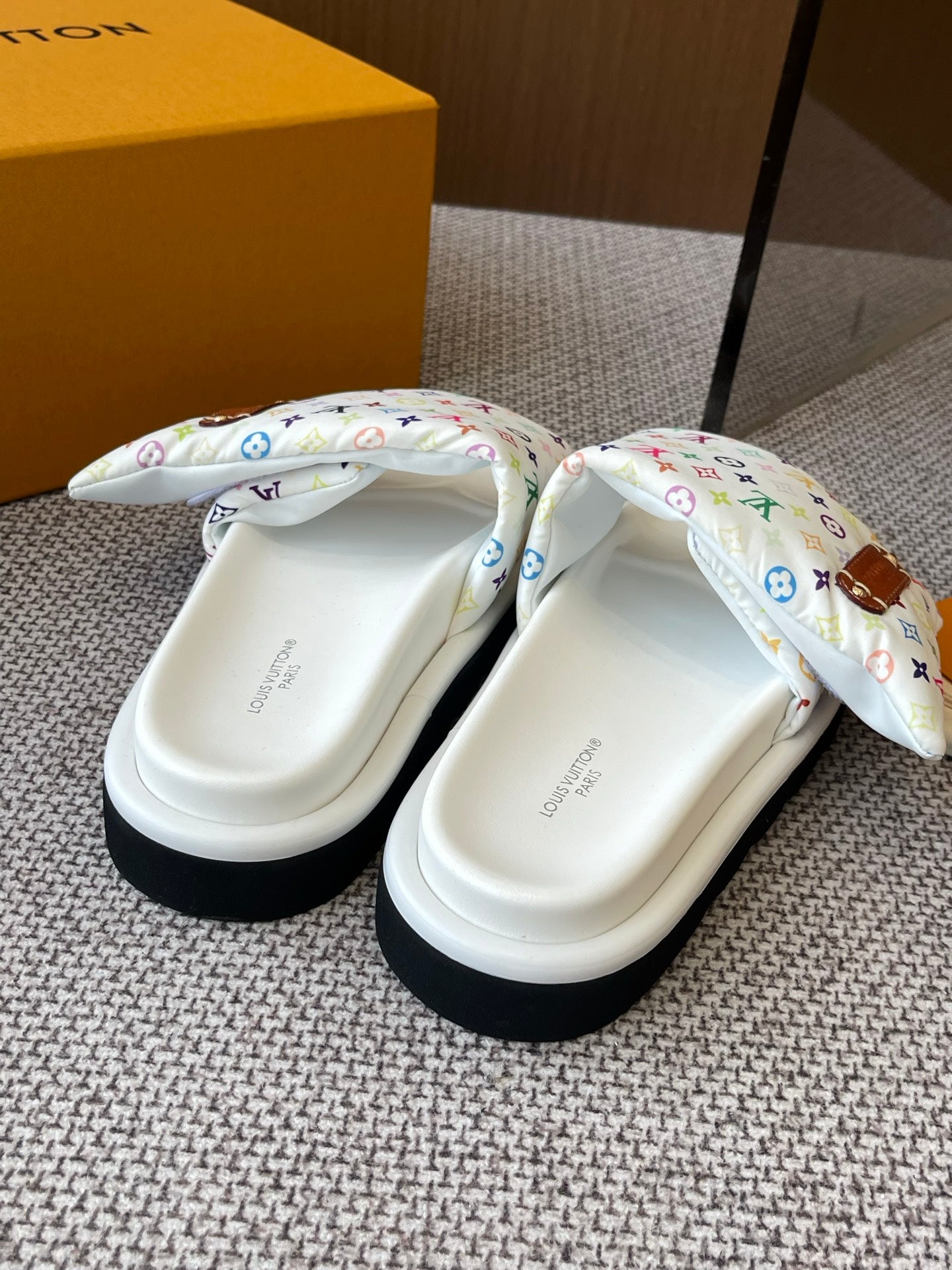 LuxluxHouse Best Quality Women Shoes Louis Vuitton