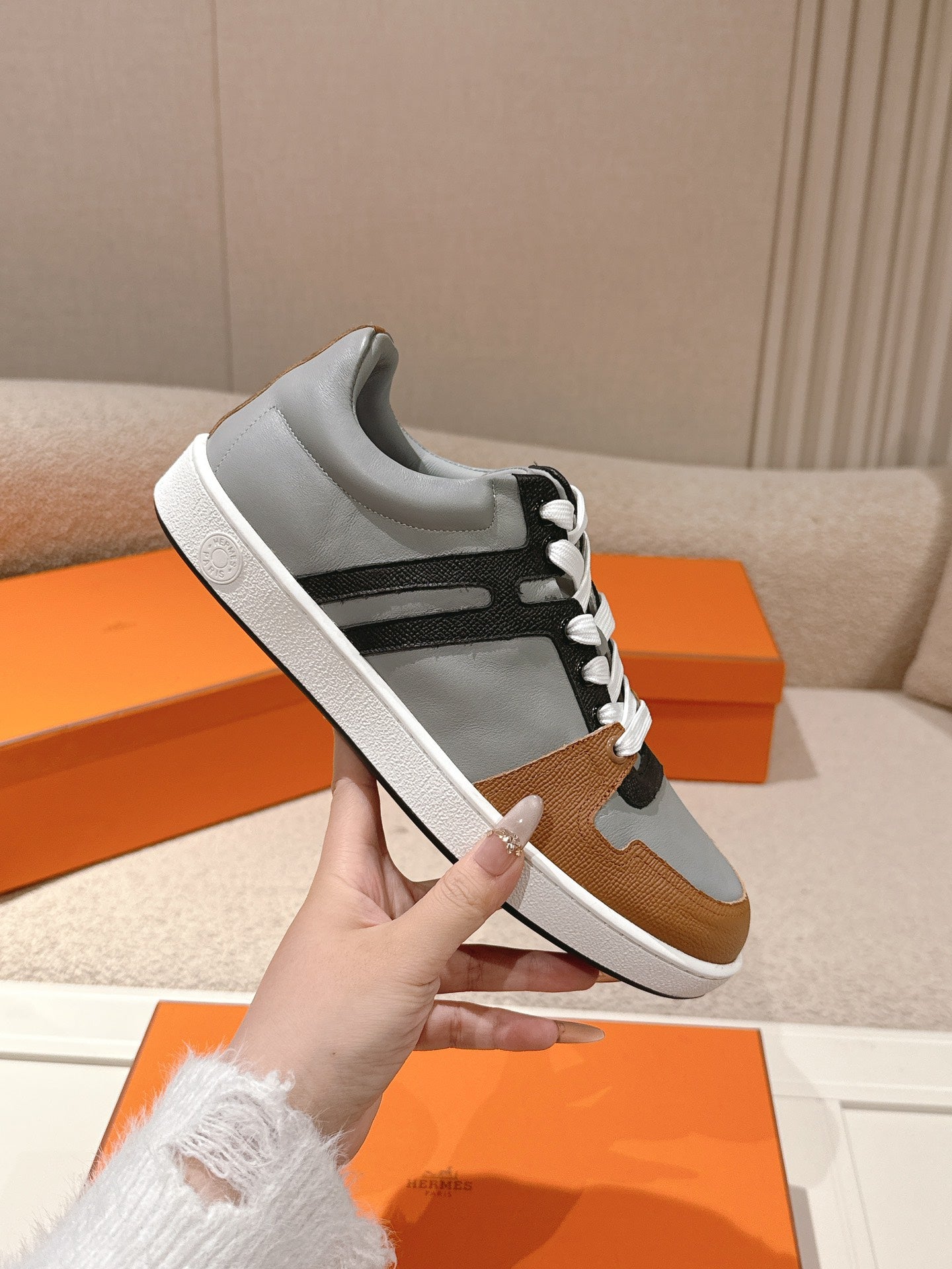 LuxluxHouse Best Quality Women Shoes Hermes