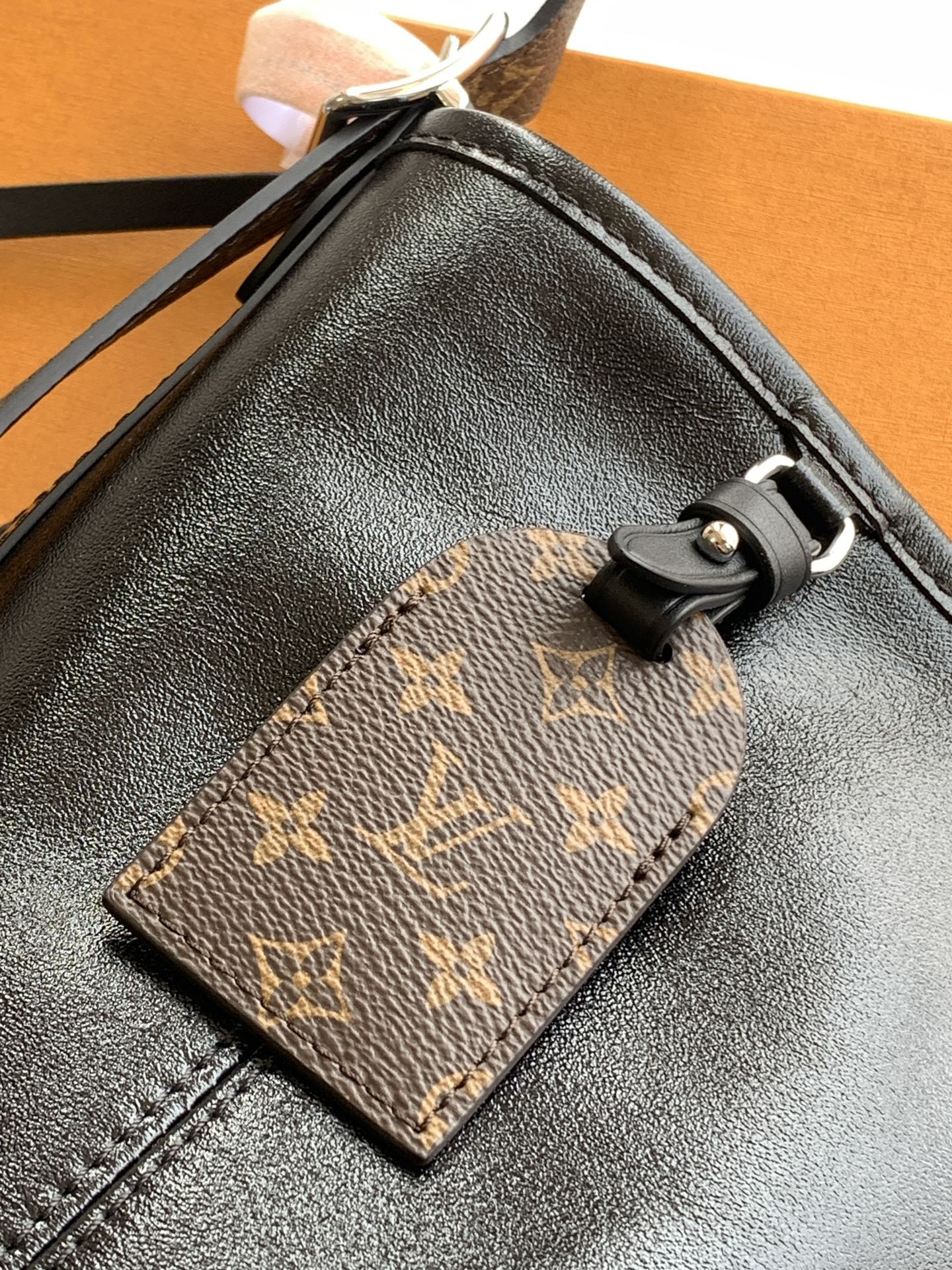 LuxluxHouse Best Quality Bags Louis Vuitton Women Men