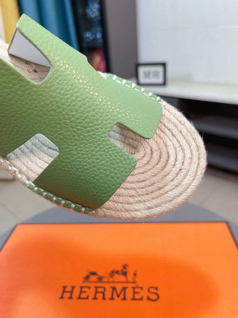 LuxluxHouse Best Quality Sandals Hermes