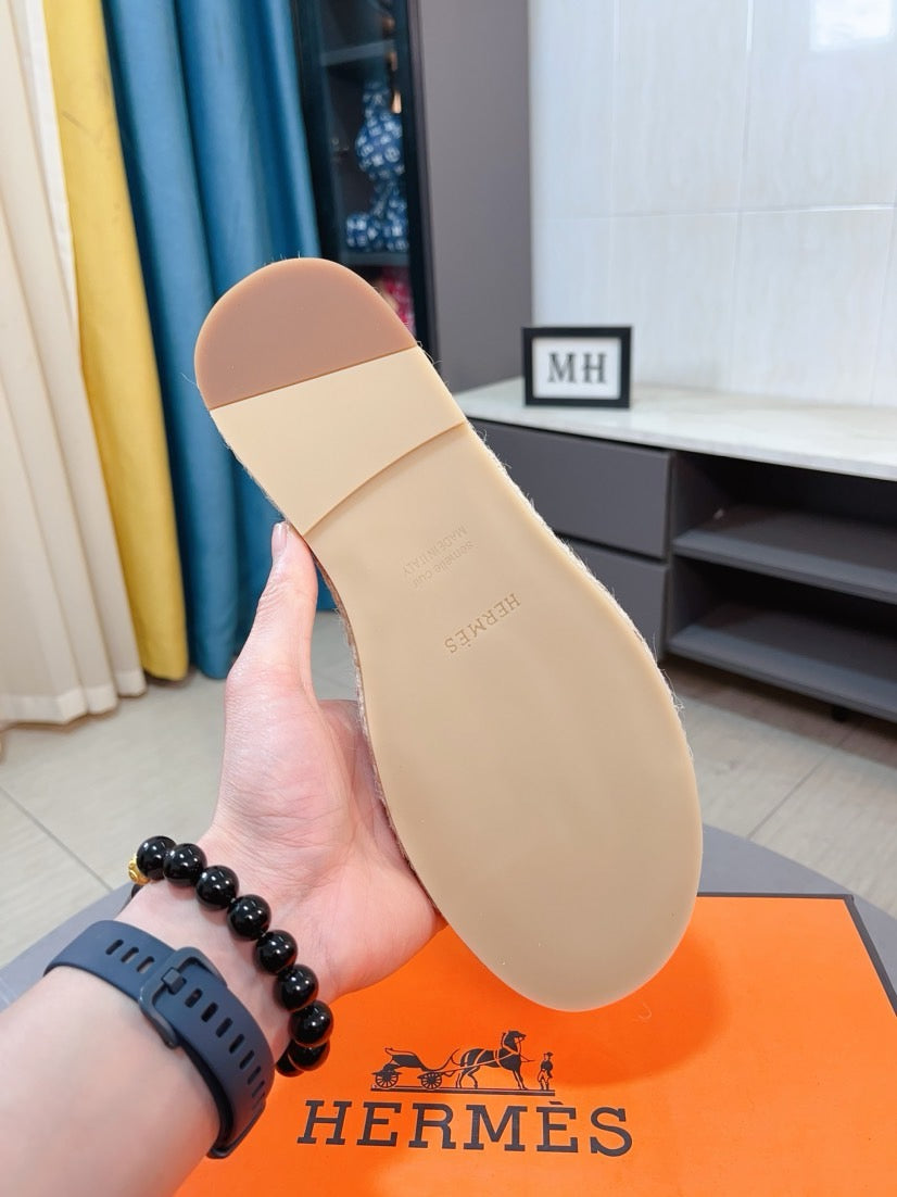 LuxluxHouse Best Quality Sandals Hermes