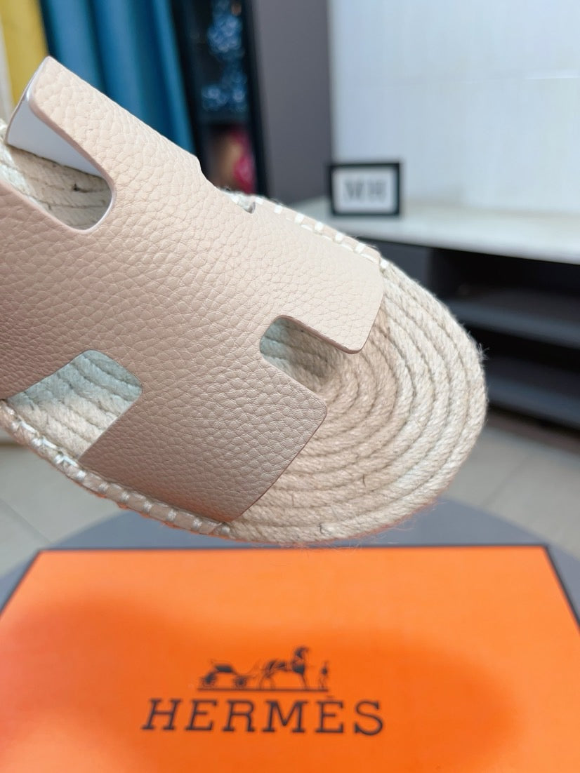 LuxluxHouse Best Quality Sandals Hermes