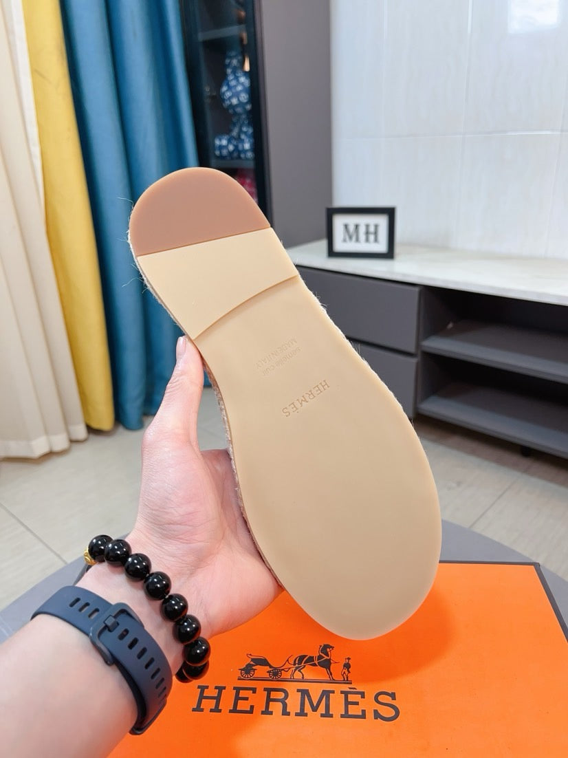 LuxluxHouse Best Quality Sandals Hermes