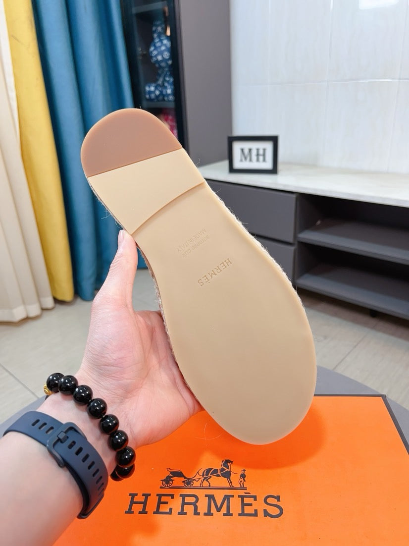 LuxluxHouse Best Quality Sandals Hermes