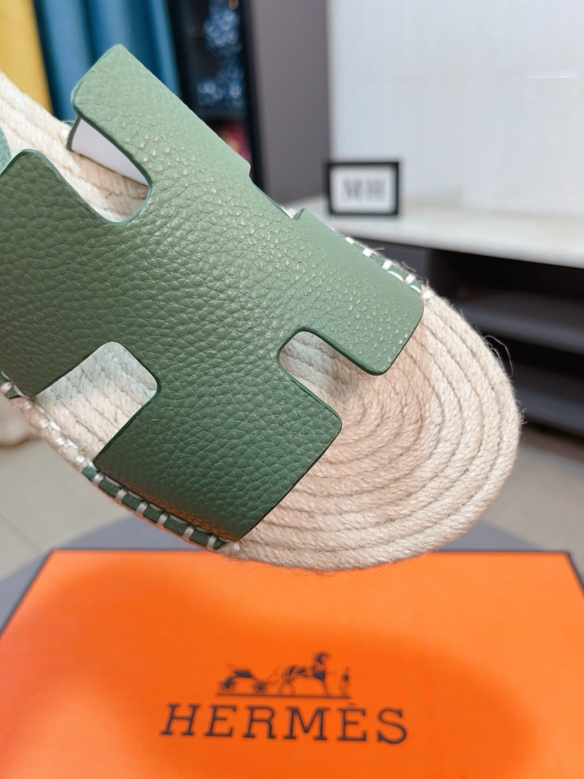 LuxluxHouse Best Quality Sandals Hermes