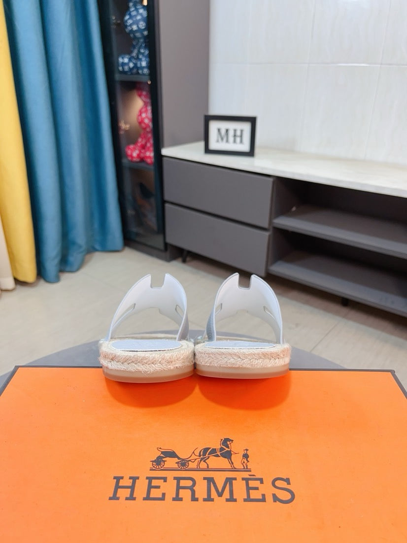 LuxluxHouse Best Quality Sandals Hermes