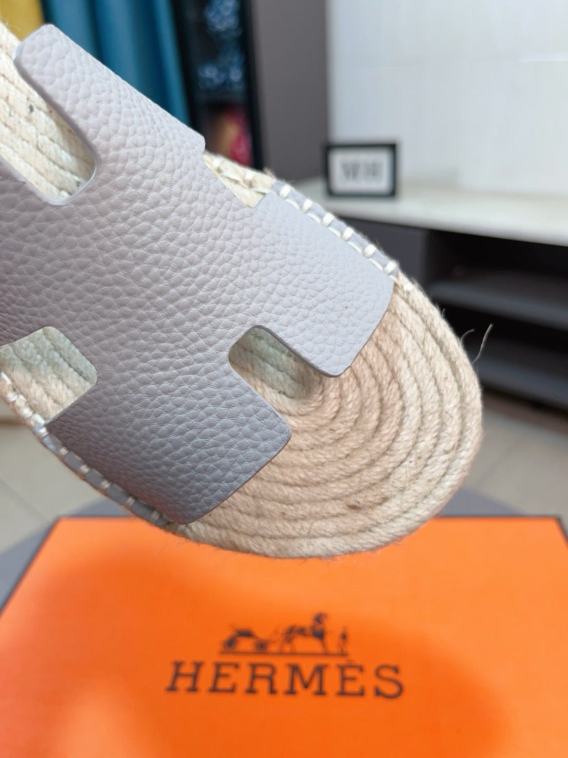 LuxluxHouse Best Quality Sandals Hermes