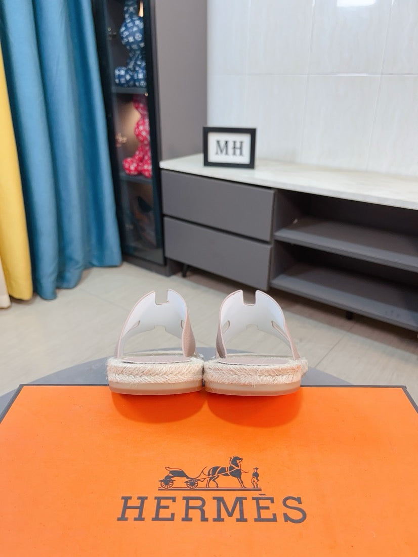 LuxluxHouse Best Quality Sandals Hermes