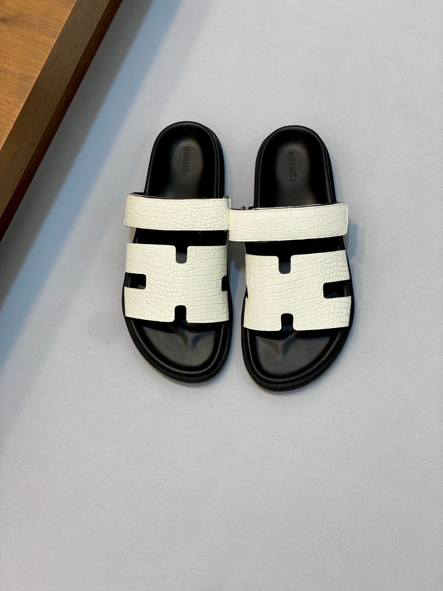 LuxluxHouse Best Quality Sandals Hermes