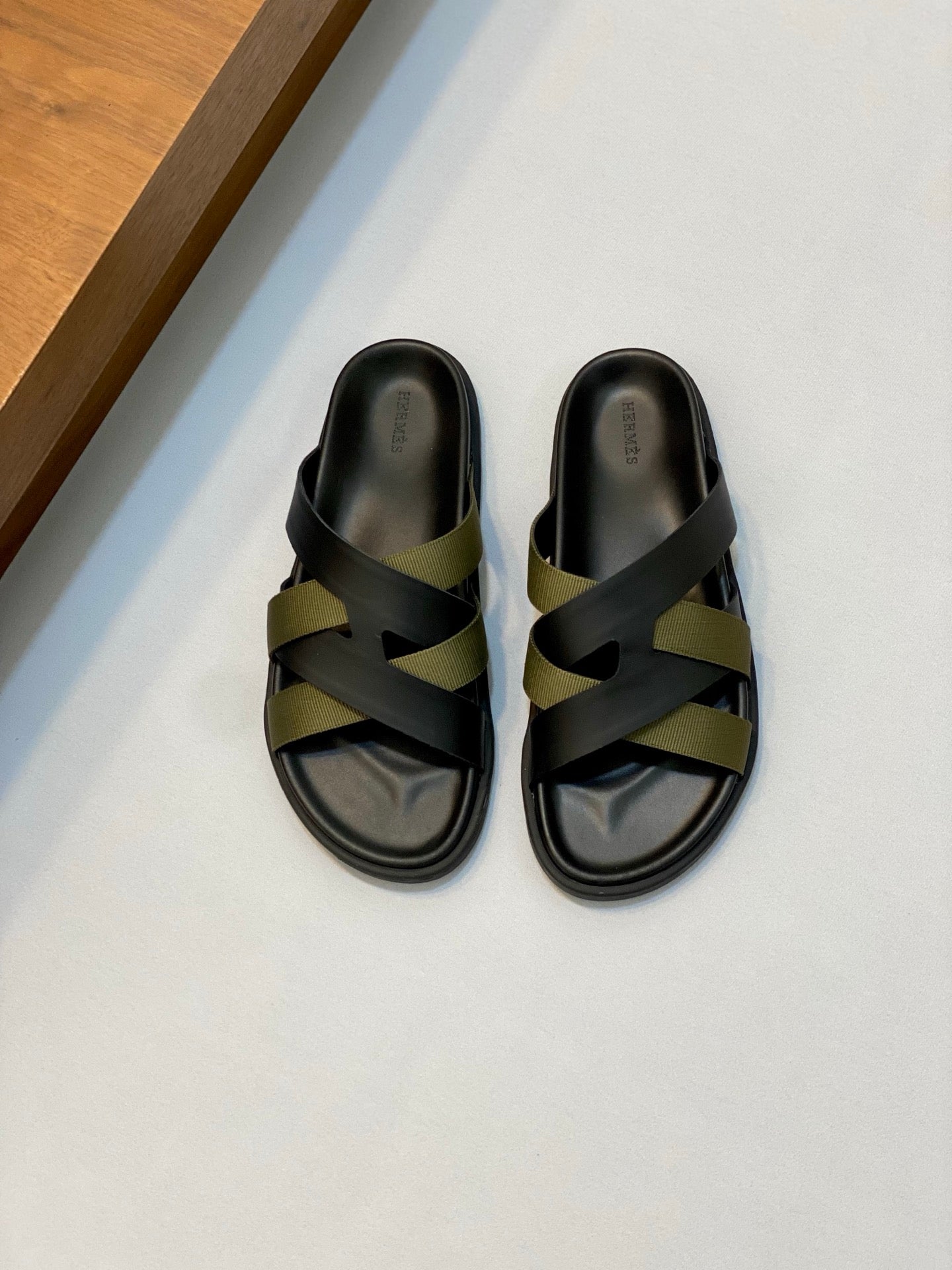 LuxluxHouse Best Quality Sandals Hermes