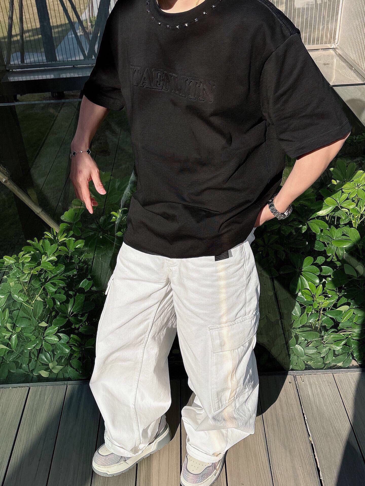 LuxluxHouse Best Quality Clothes Valentino T-shirt
