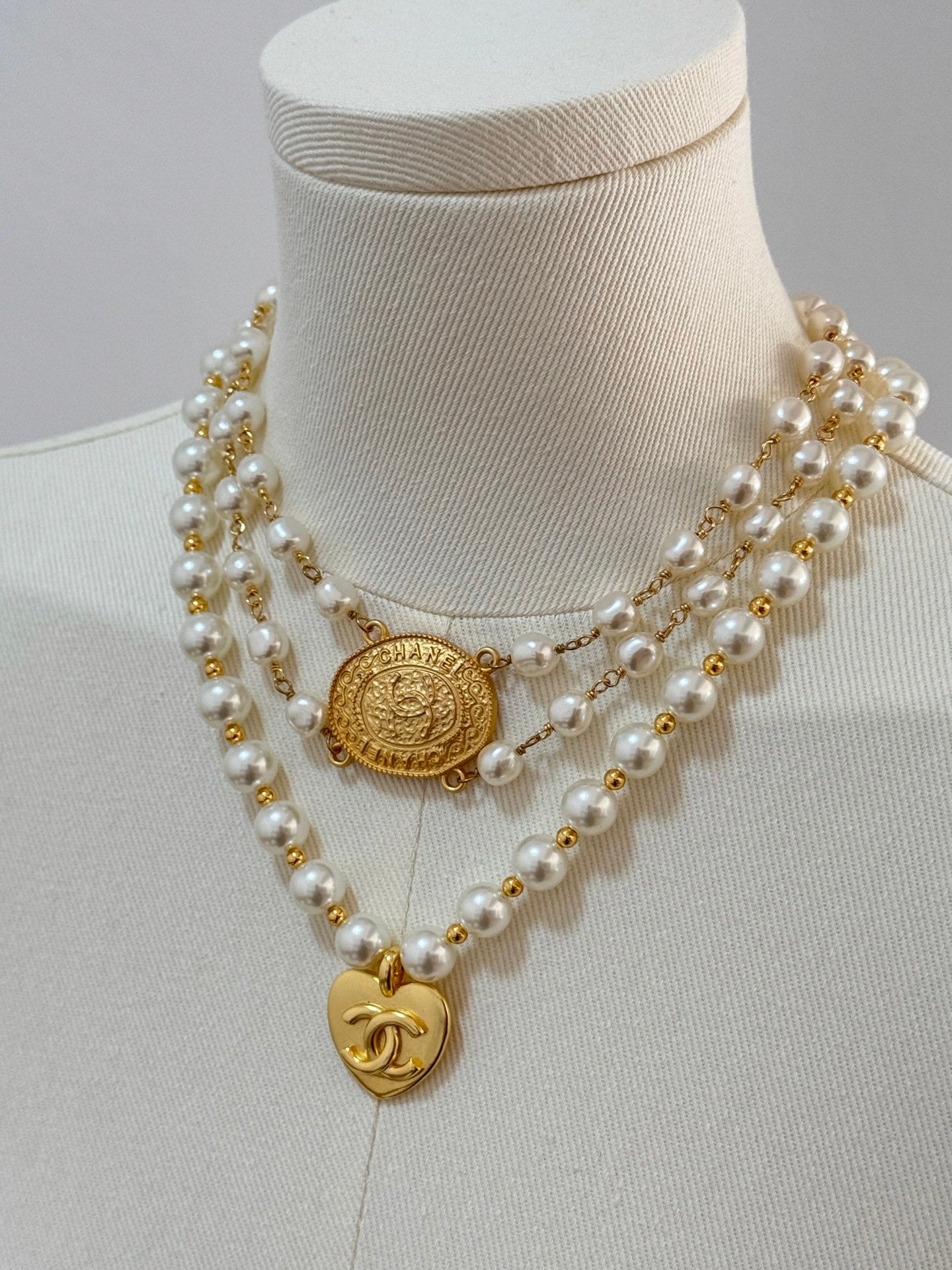 LuxluxHouse Low Price And High Quality Accessories Chanel
