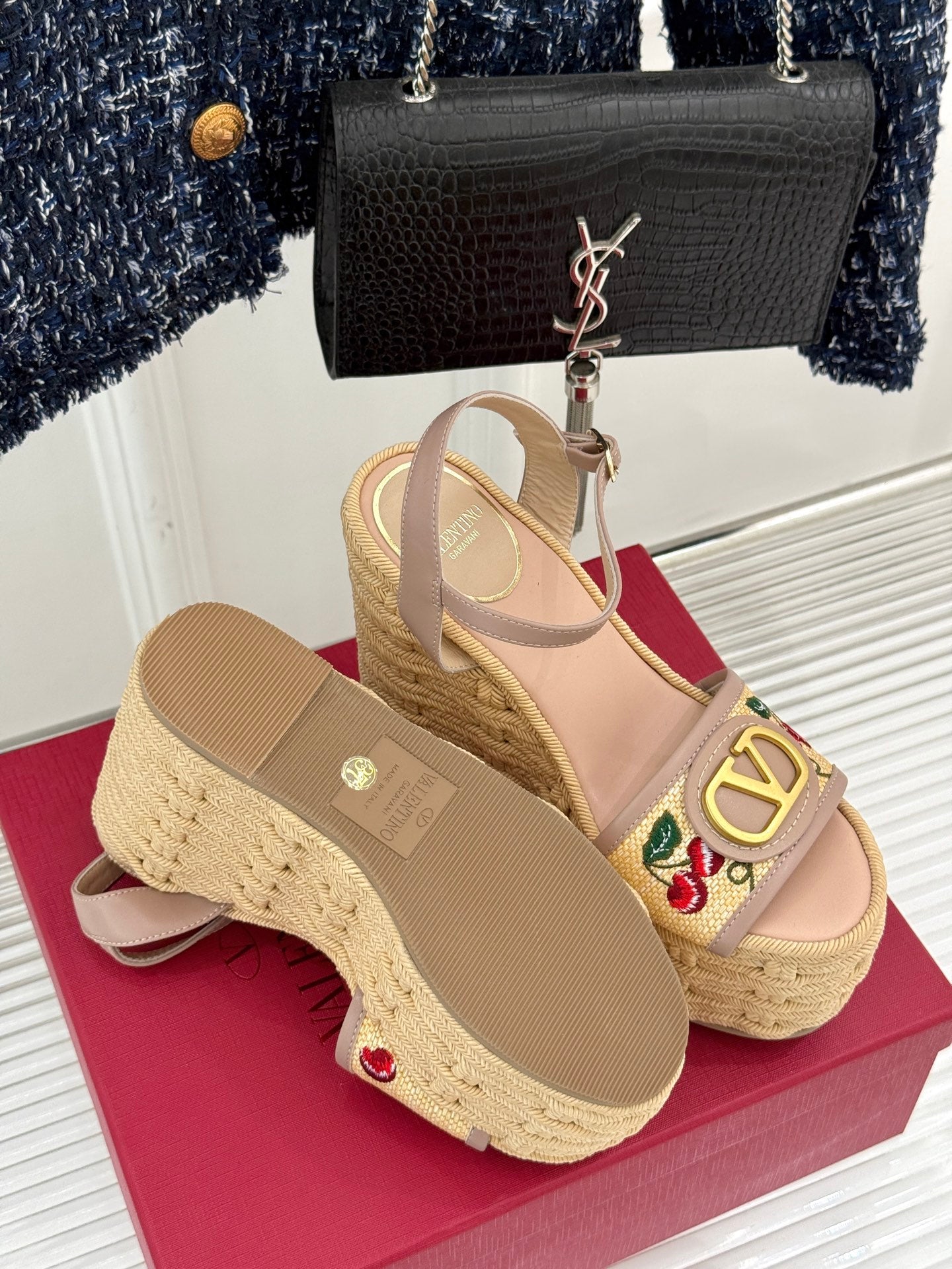 LuxluxHouse Best Quality Valentino Women Shoes