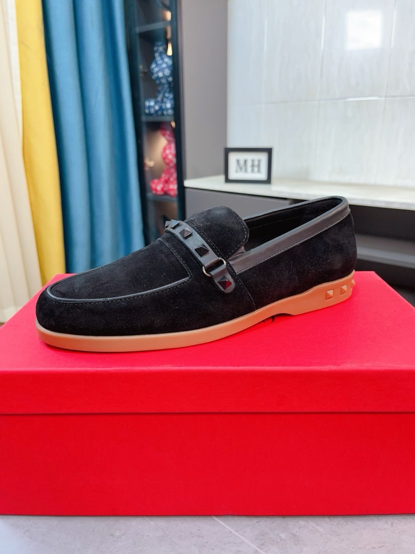 LuxluxHouse Best Quality Shoes Valentino