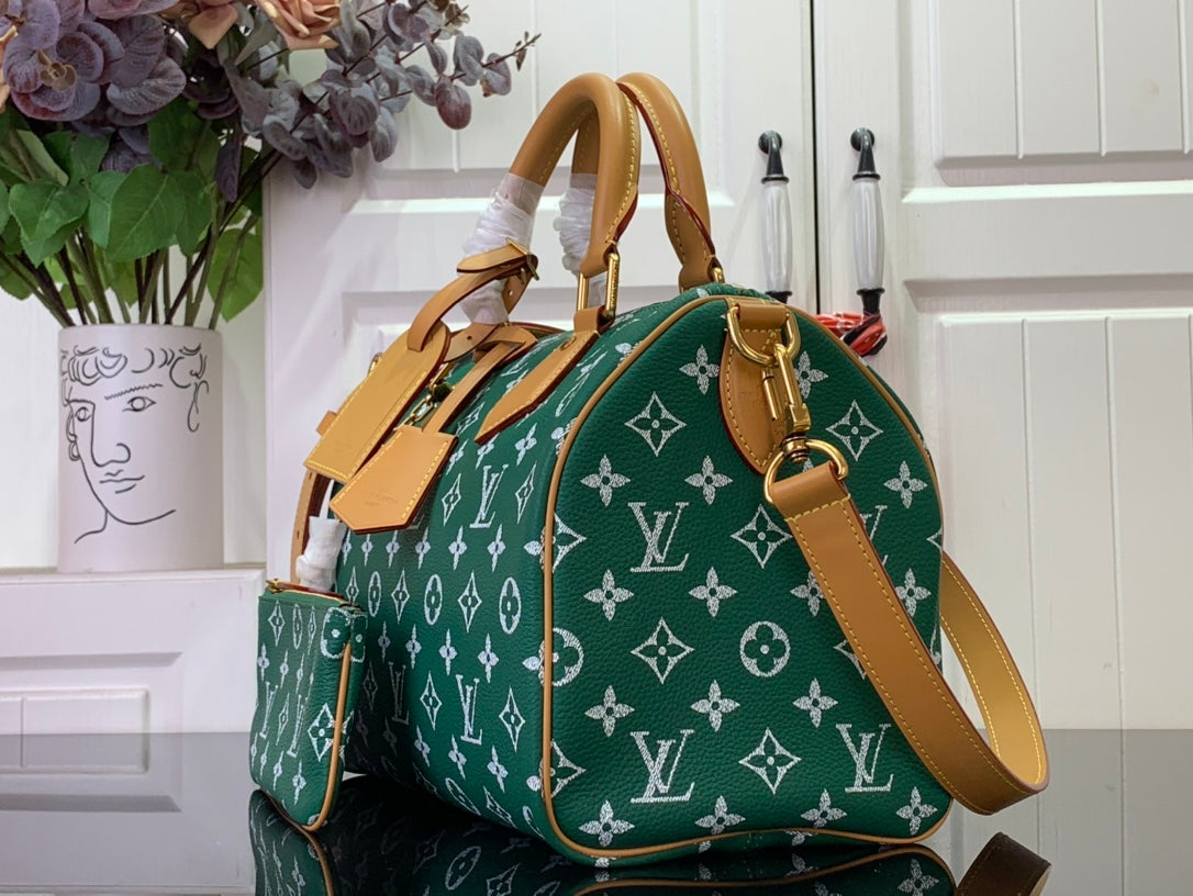LuxluxHouse Best Quality Bags Louis Vuitton Women Men