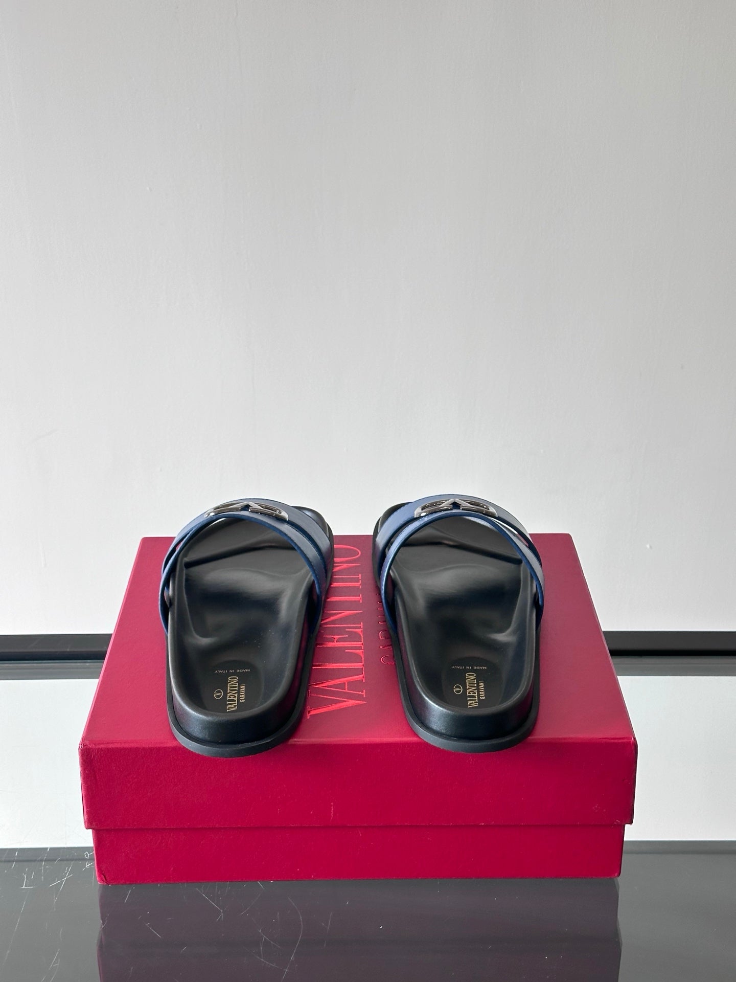 LuxluxHouse Best Quality Sandals Valentino