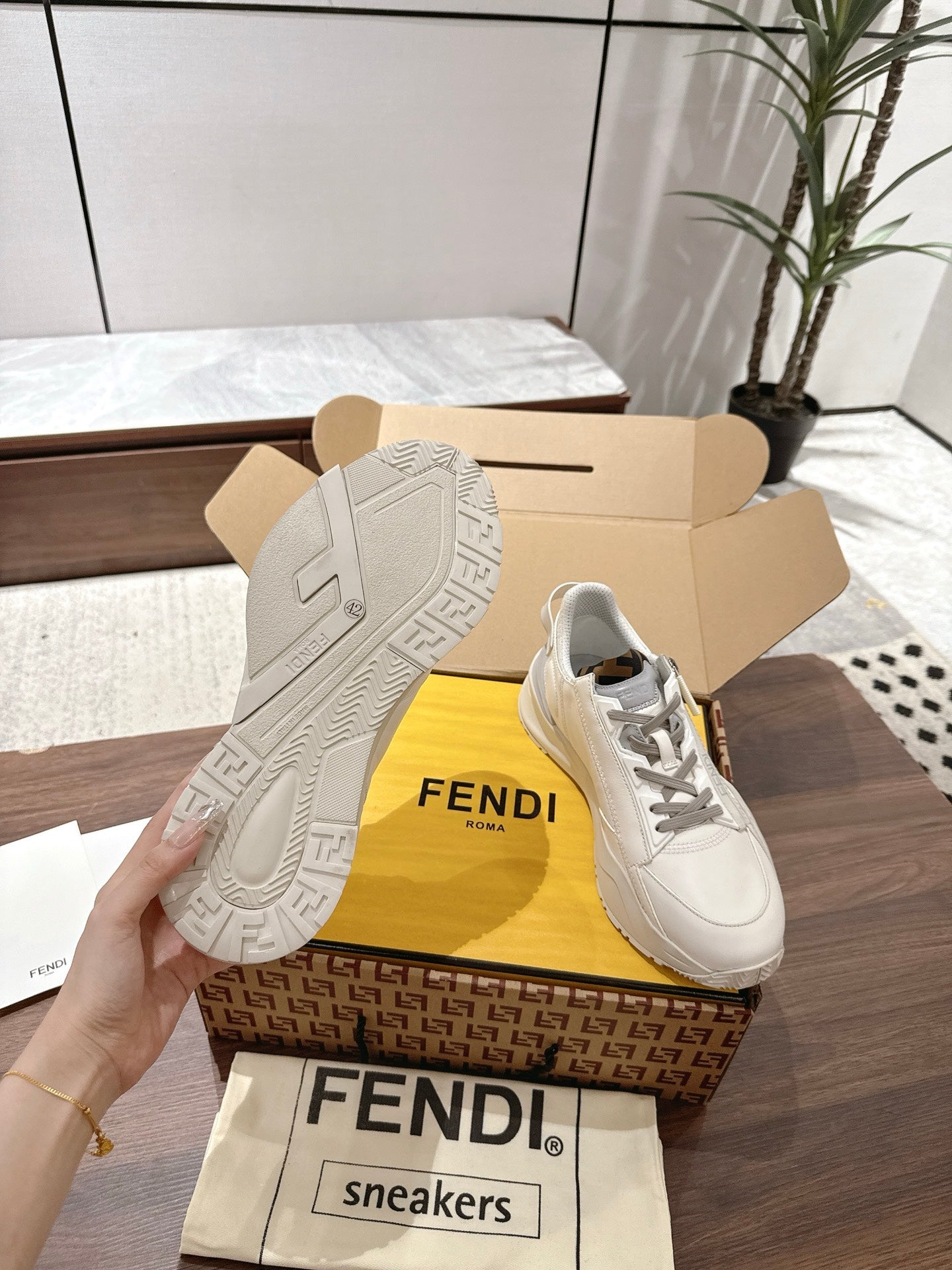 LuxluxHouse Best Quality Fendi Women Shoes